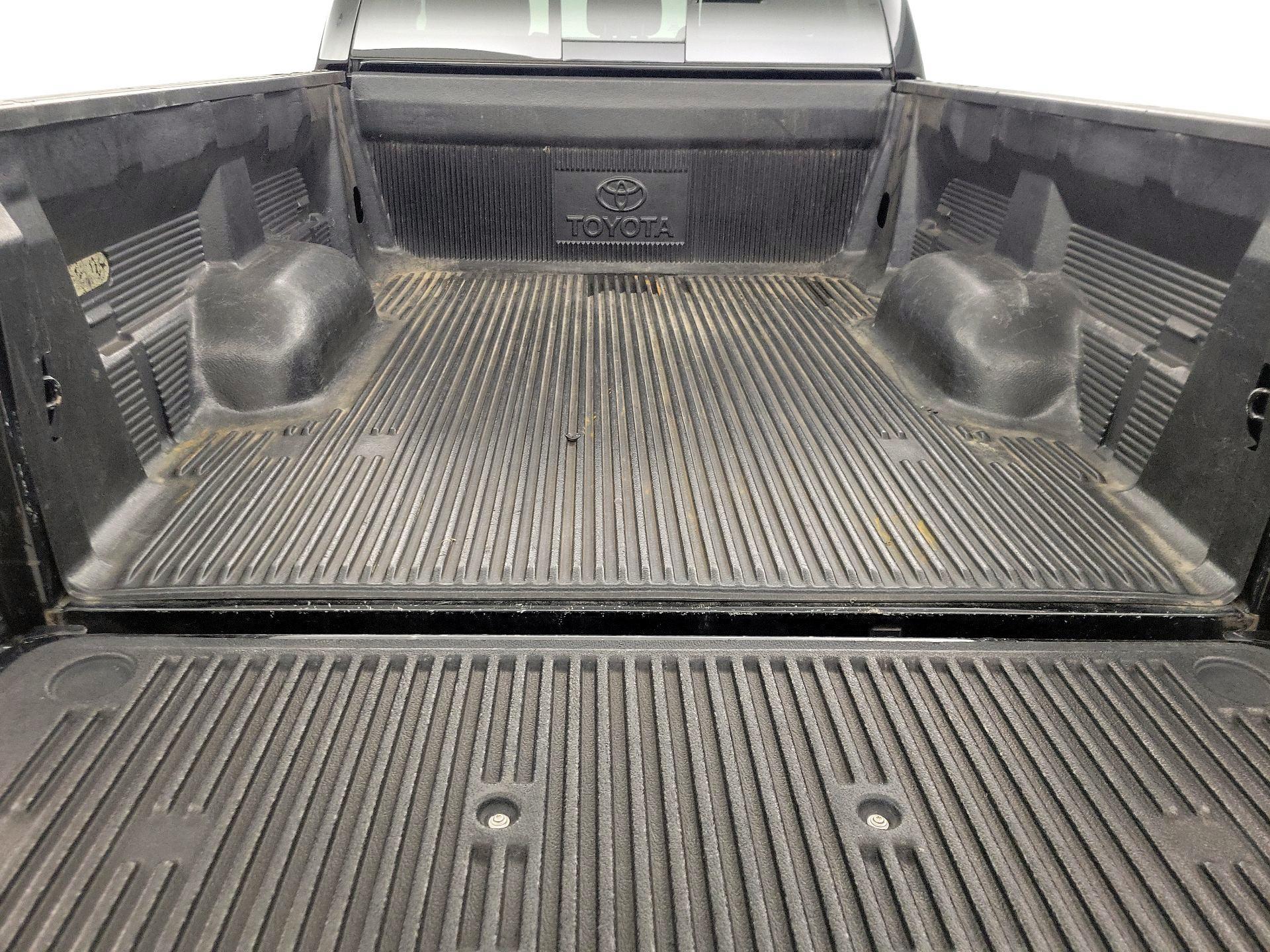 Thumbnail: 2017 Toyota Tundra - 20