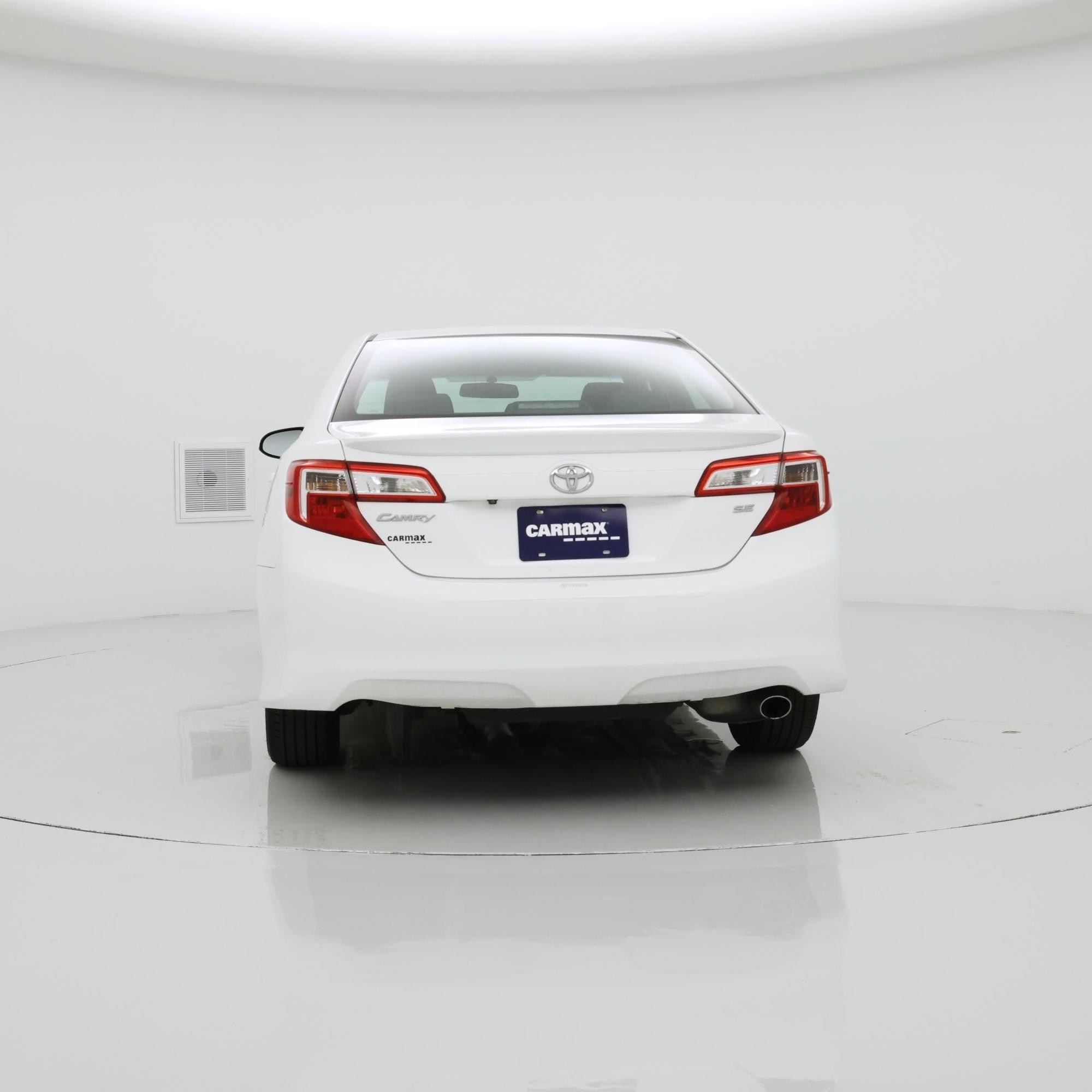 Thumbnail: 2014 Toyota Camry - 6