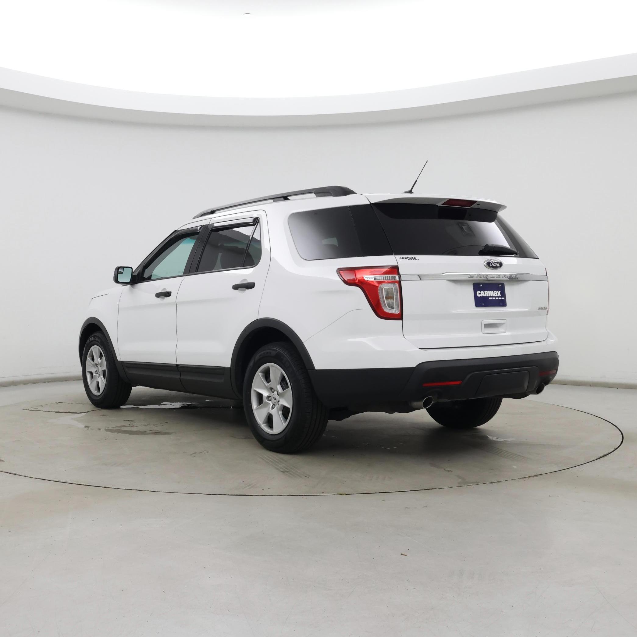 Thumbnail: 2013 Ford Explorer - 2