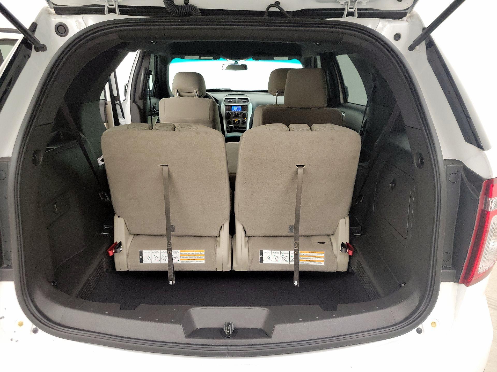 Thumbnail: 2013 Ford Explorer - 20