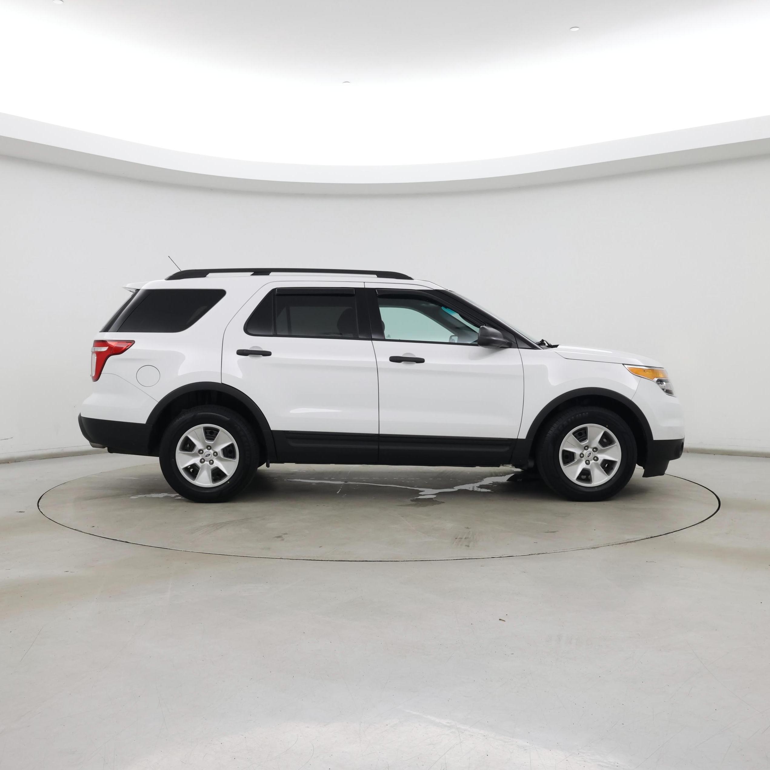 Thumbnail: 2013 Ford Explorer - 7