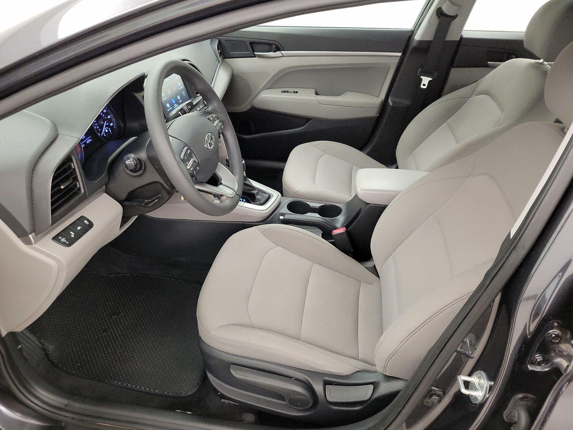 Thumbnail: 2020 Hyundai Elantra - 11