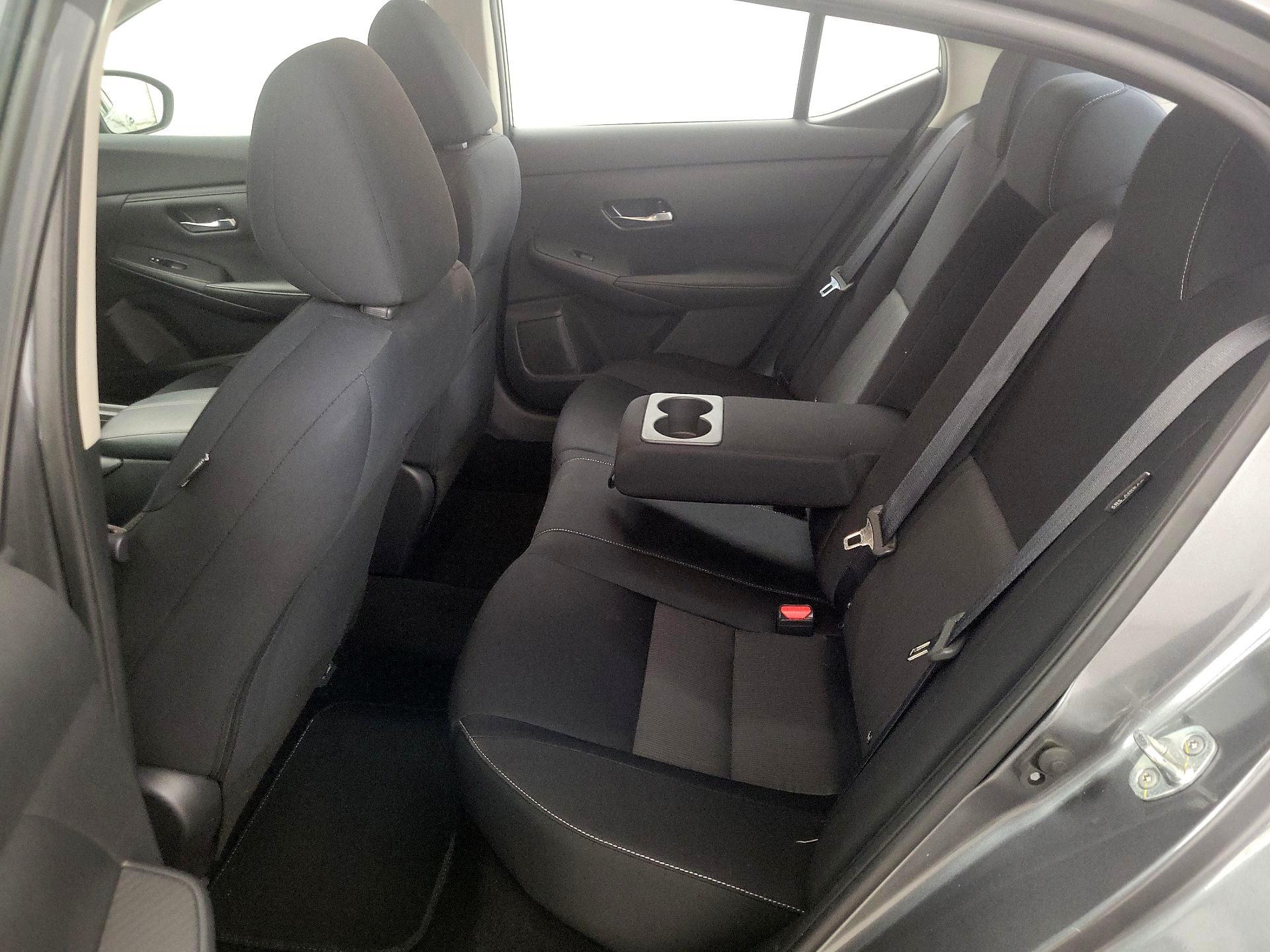 Thumbnail: 2021 Nissan Sentra - 19