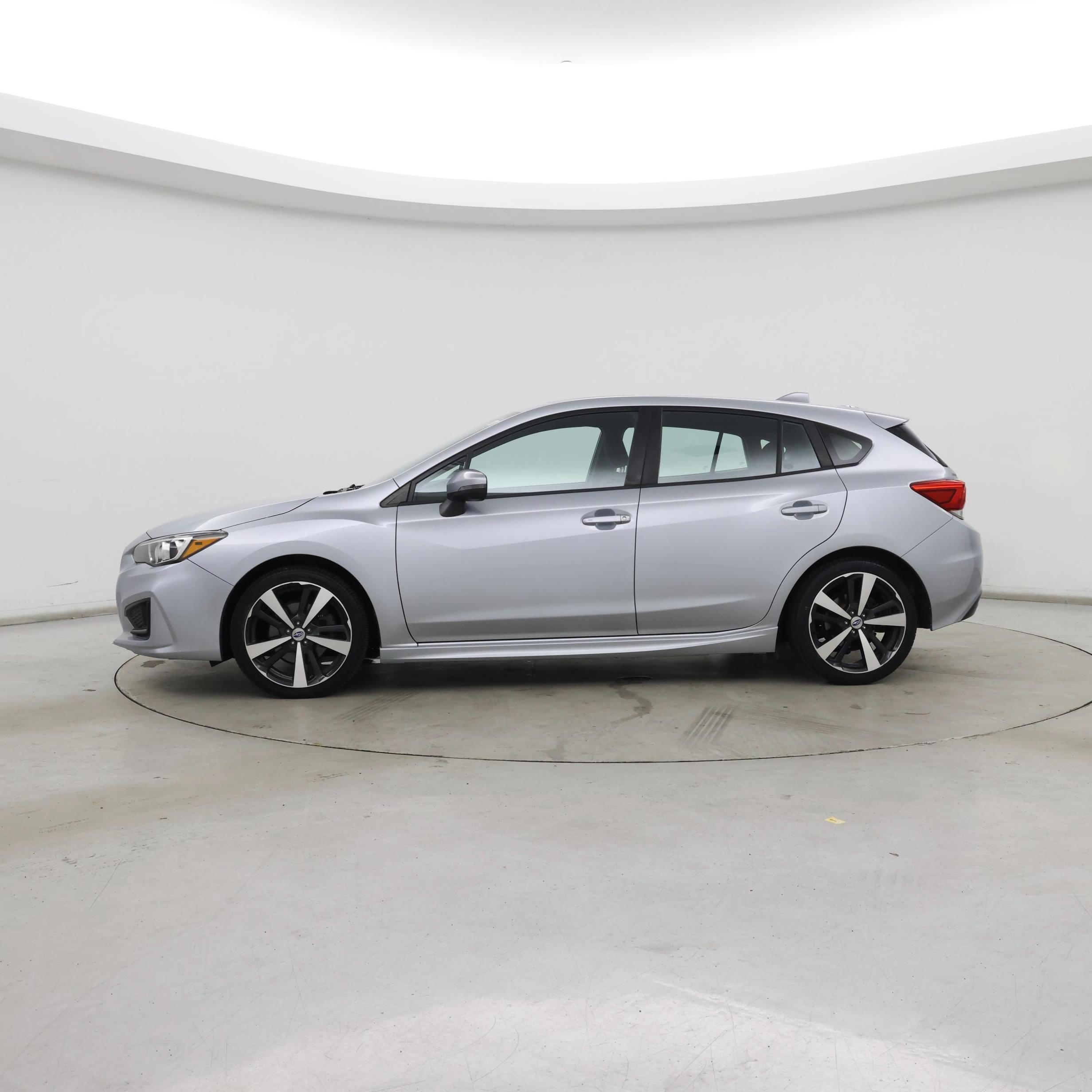 Thumbnail: 2018 Subaru Impreza - 3