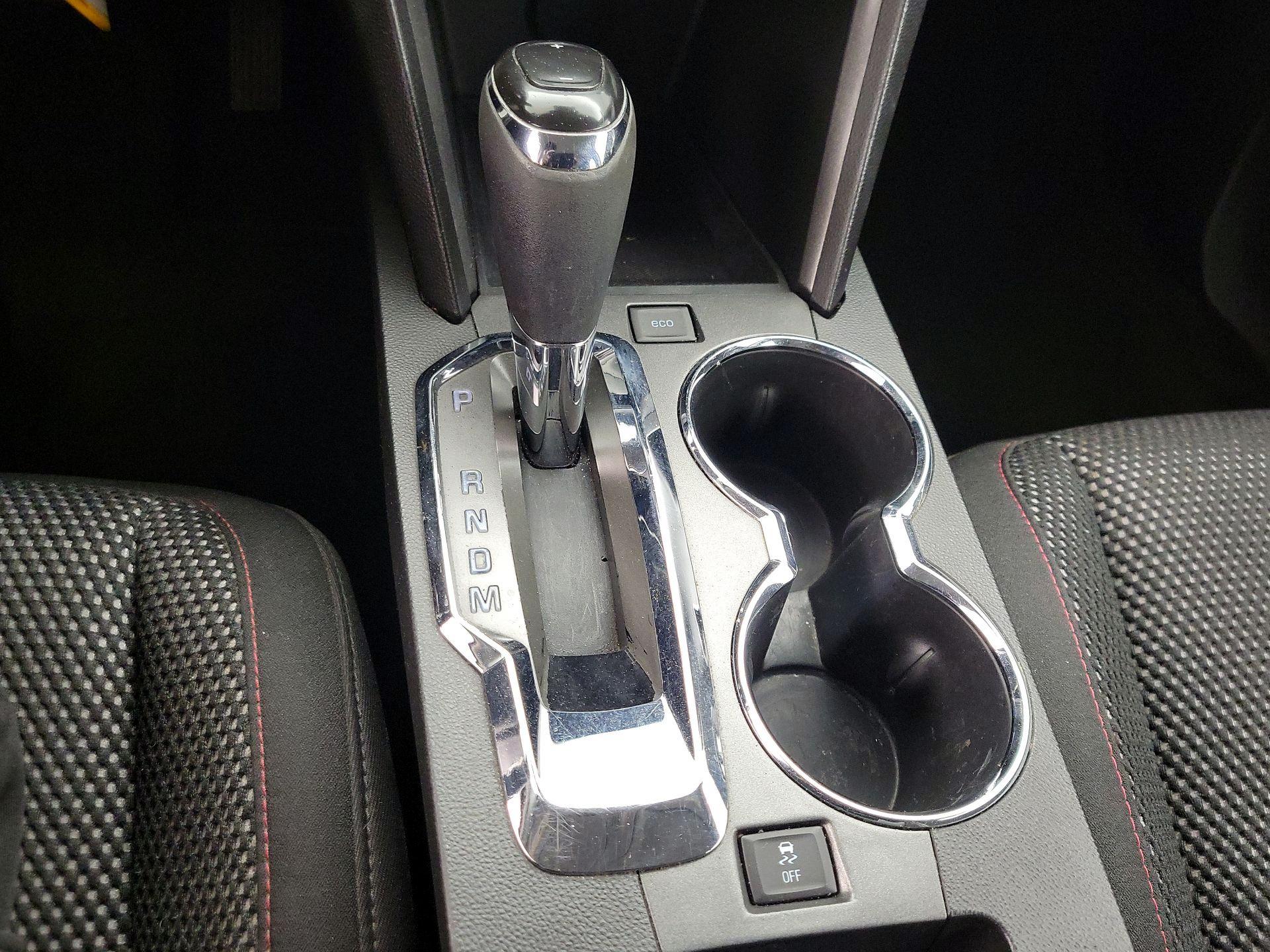 Thumbnail: 2016 Chevrolet Equinox - 17