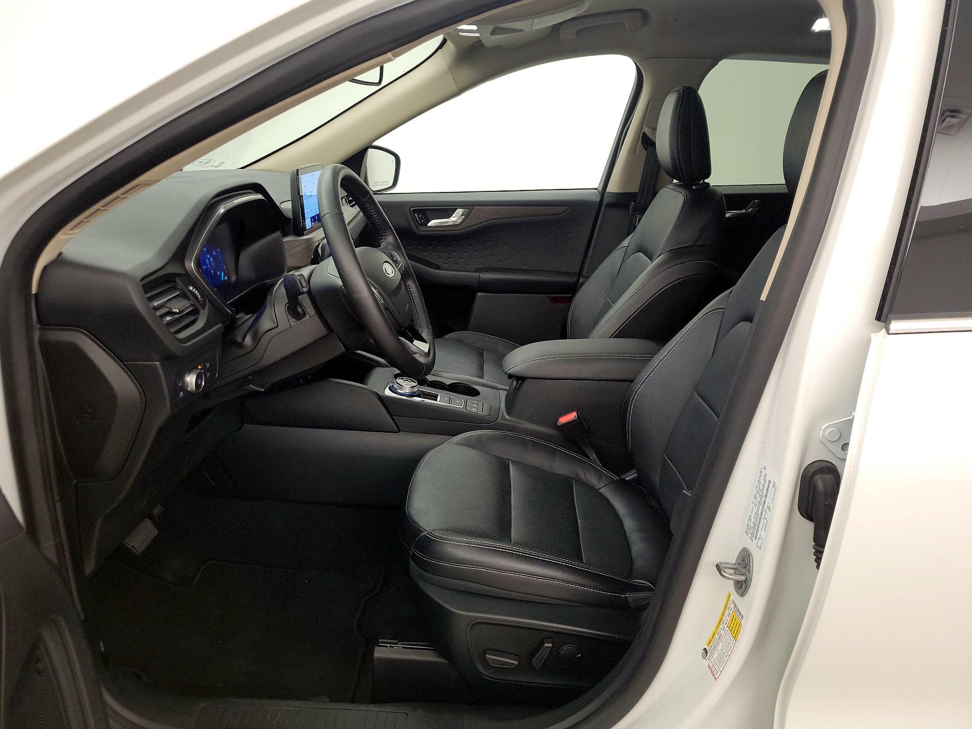 Thumbnail: 2020 Ford Escape - 11