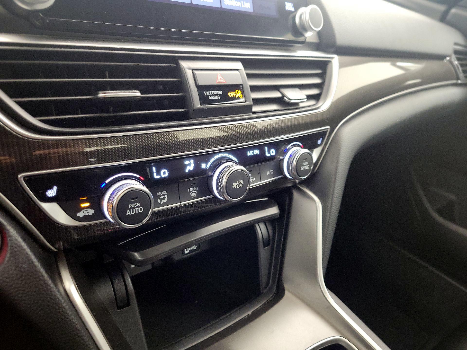 Thumbnail: 2019 Honda Accord - 16