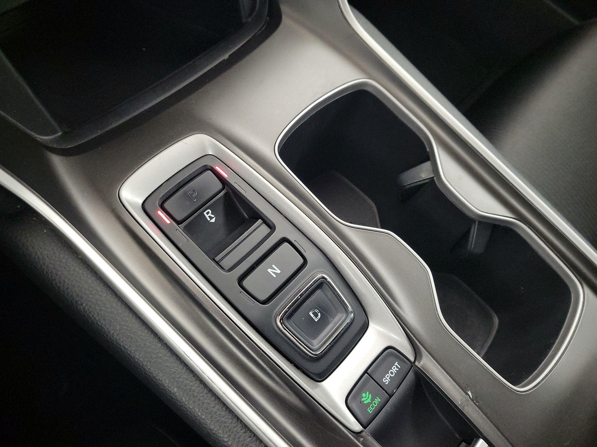 Thumbnail: 2019 Honda Accord - 17