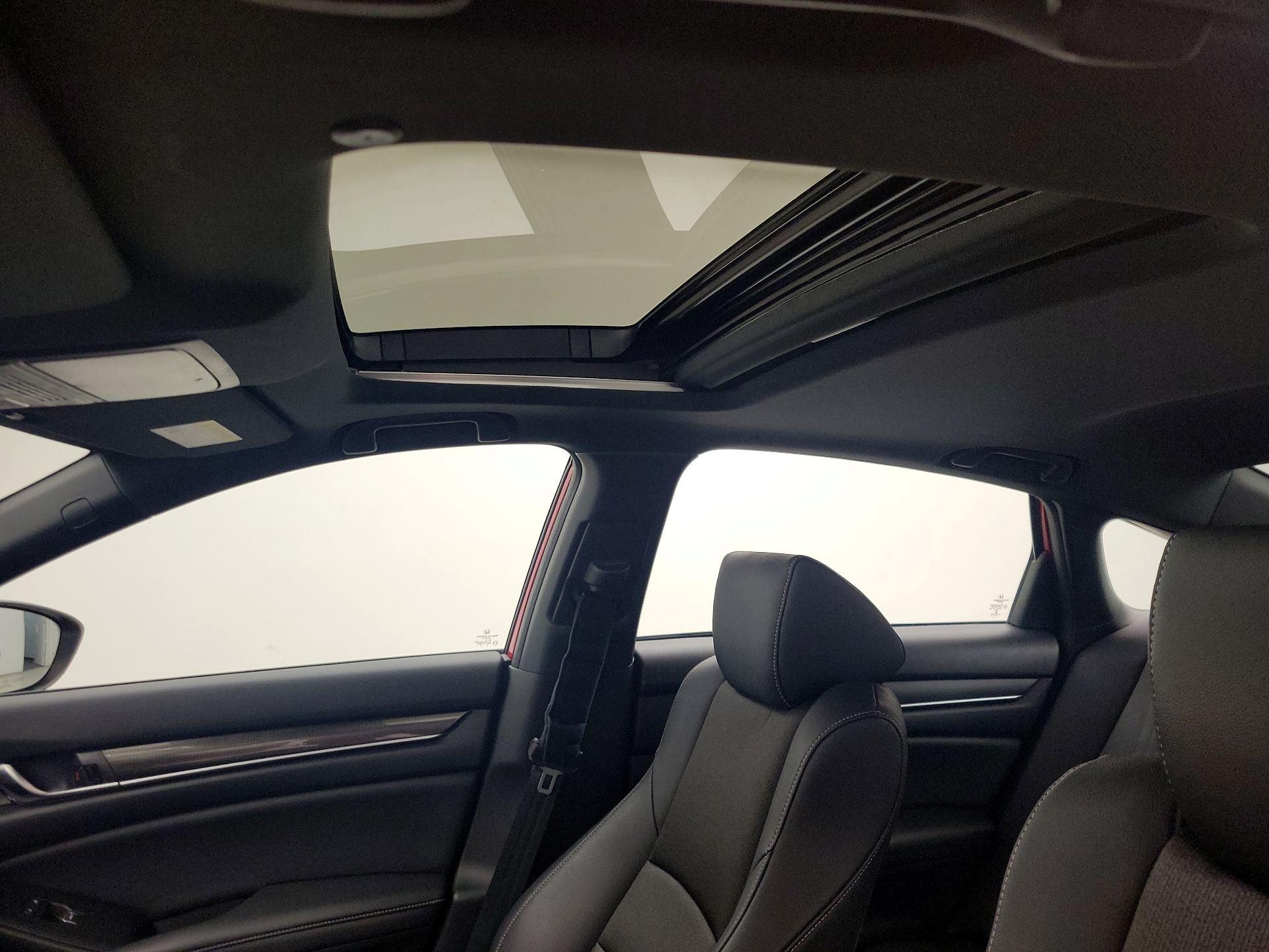 Thumbnail: 2019 Honda Accord - 19
