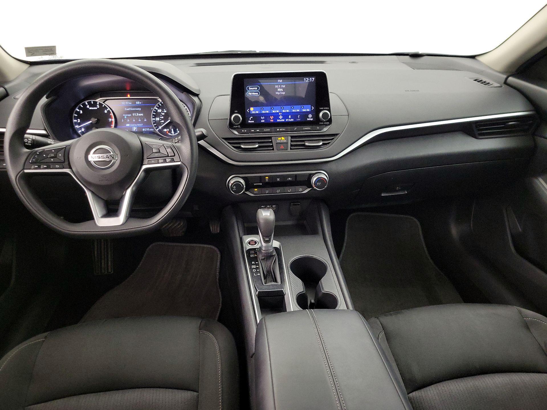 Thumbnail: 2019 Nissan Altima - 9