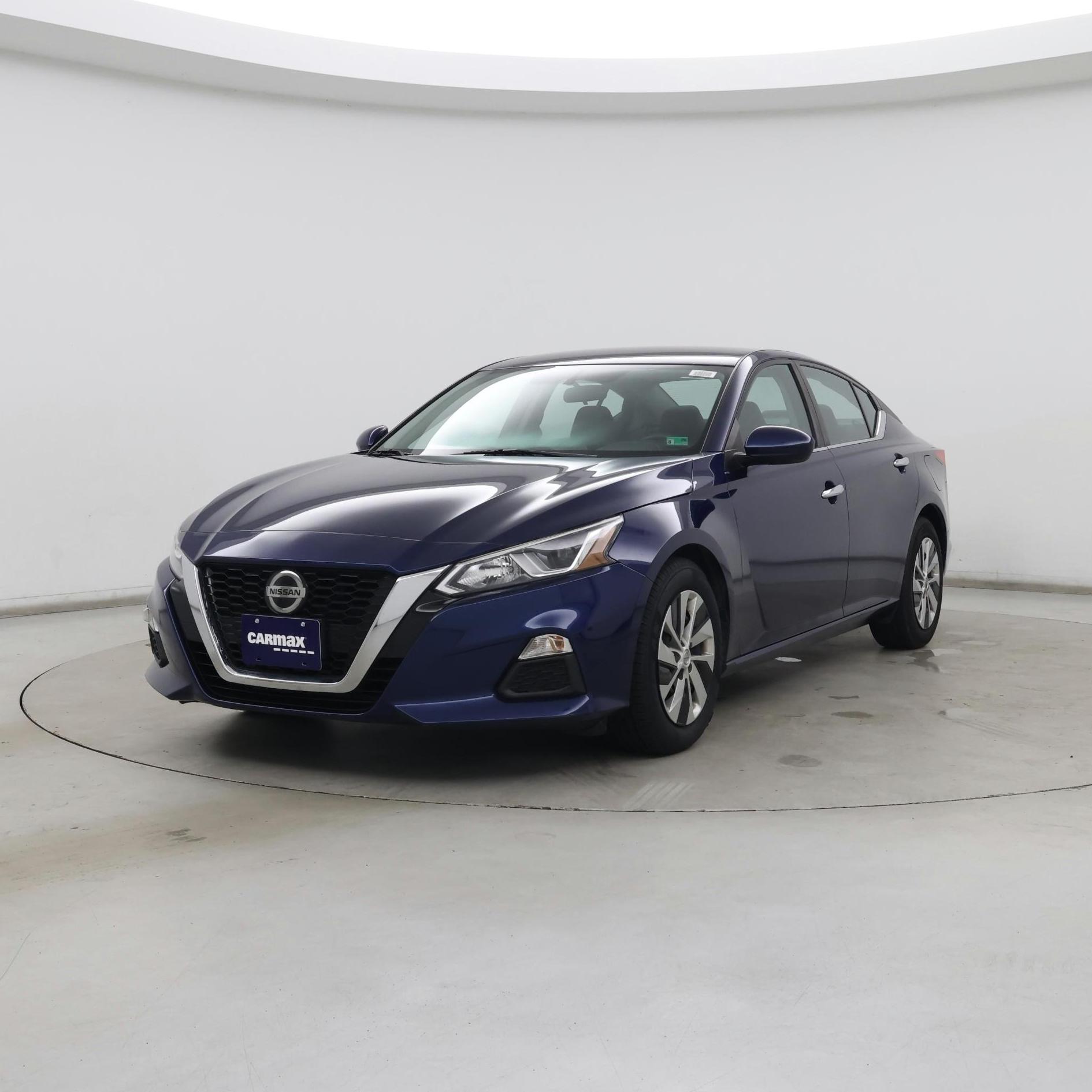 Thumbnail: 2019 Nissan Altima - 4