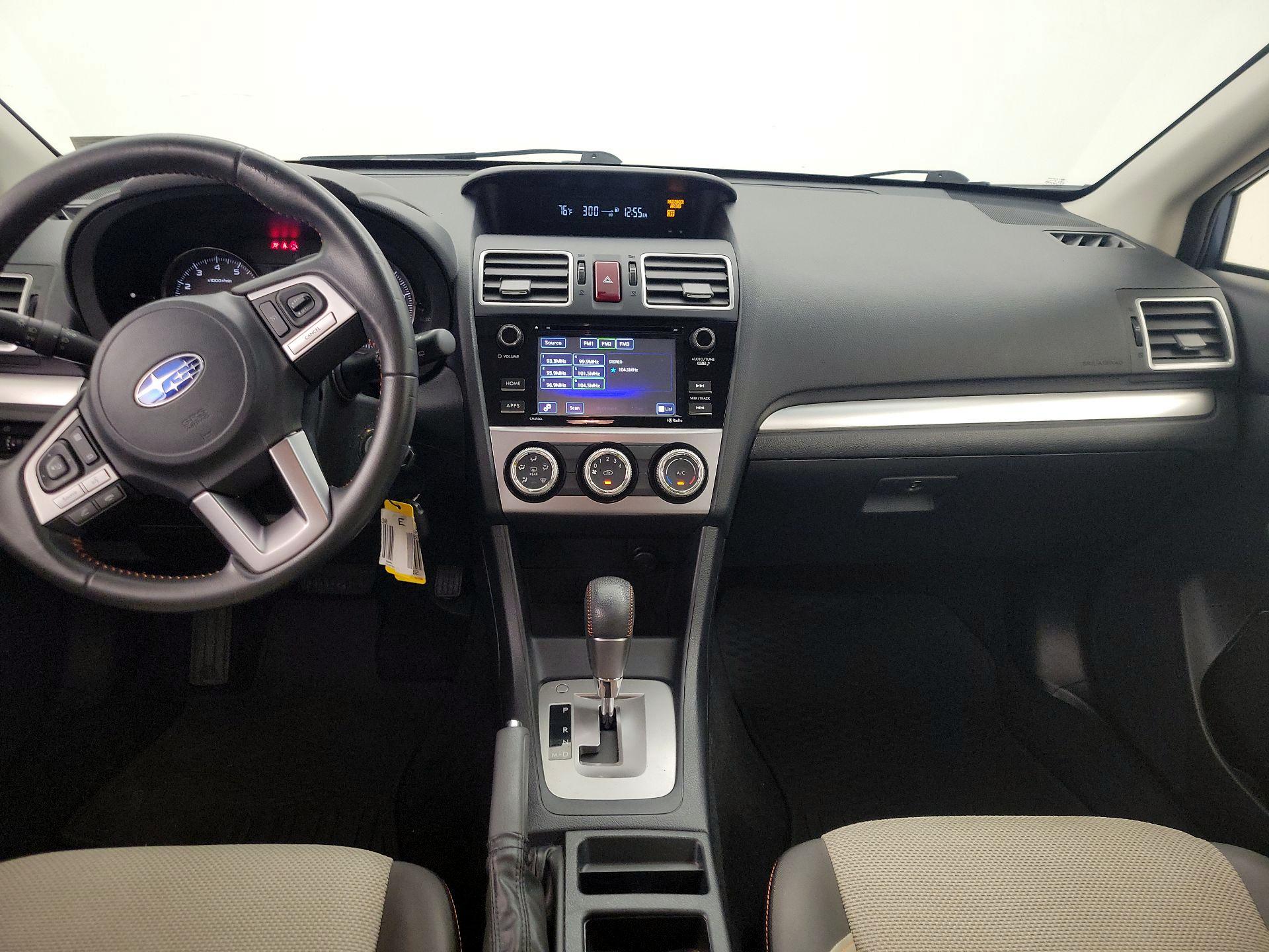 Thumbnail: 2017 Subaru Crosstrek - 9