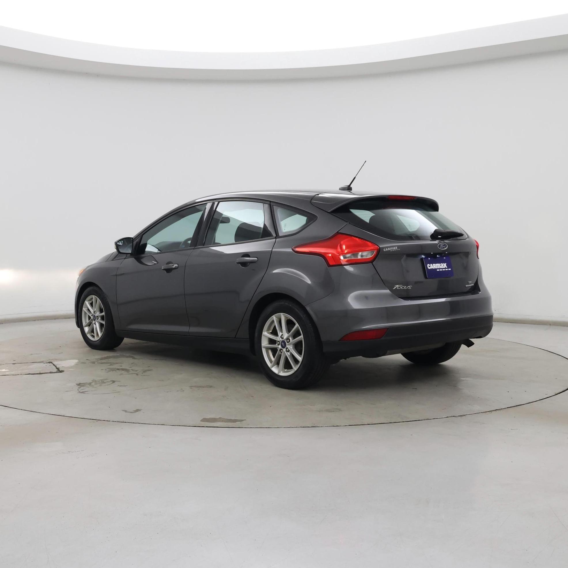 Thumbnail: 2016 Ford Focus - 2
