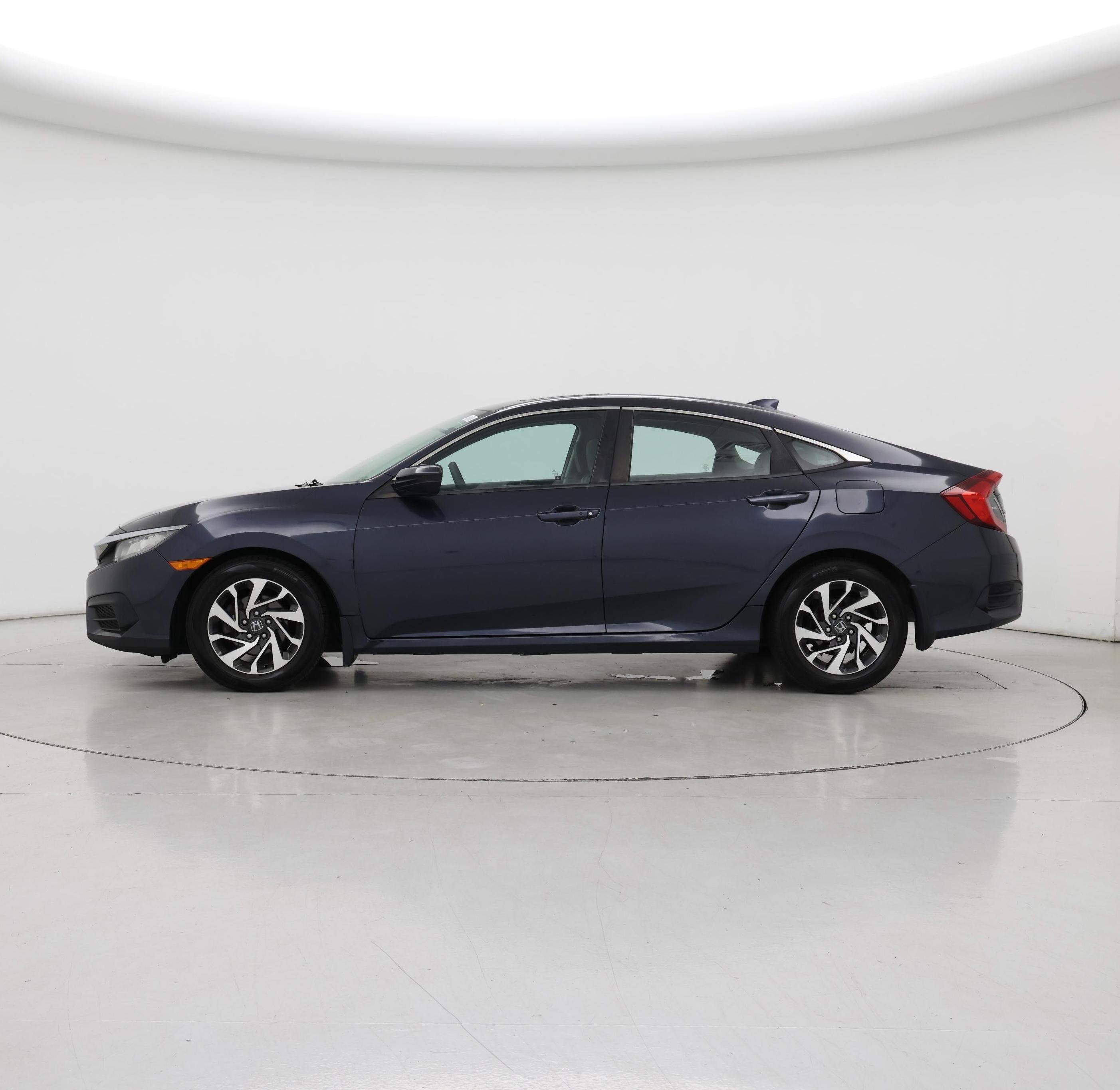 Thumbnail: 2018 Honda Civic - 3
