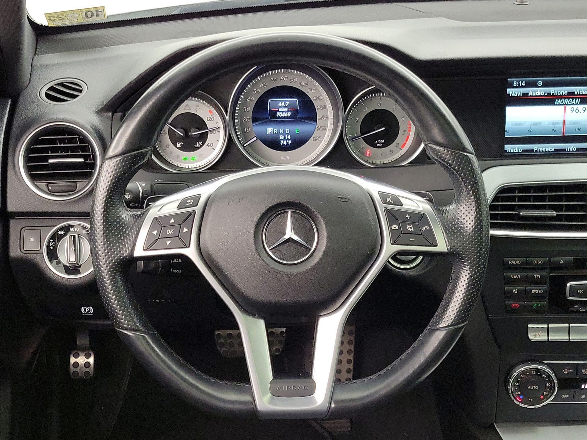 Thumbnail: 2015 Mercedes-Benz C-Class - 10
