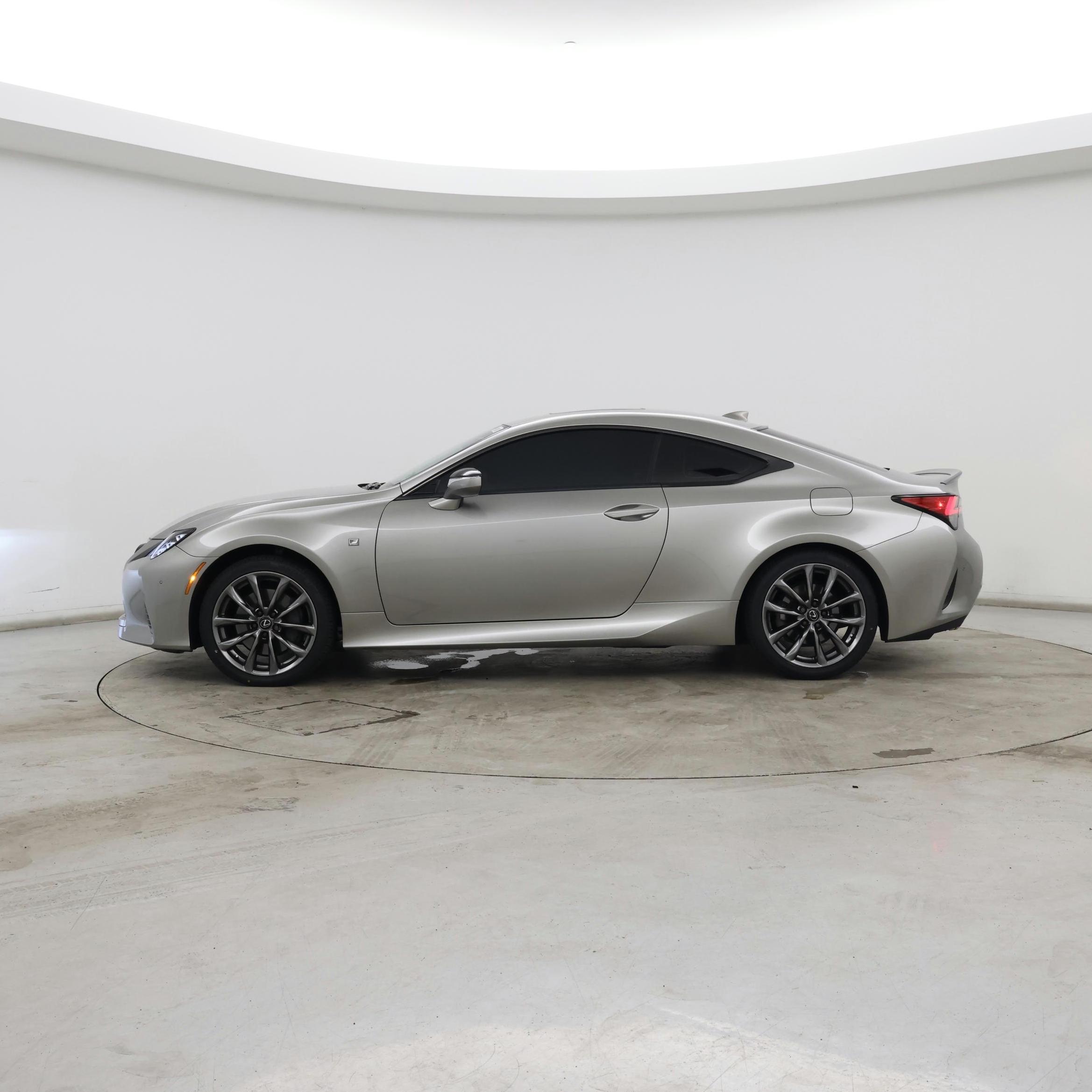 Thumbnail: 2020 Lexus RC - 3