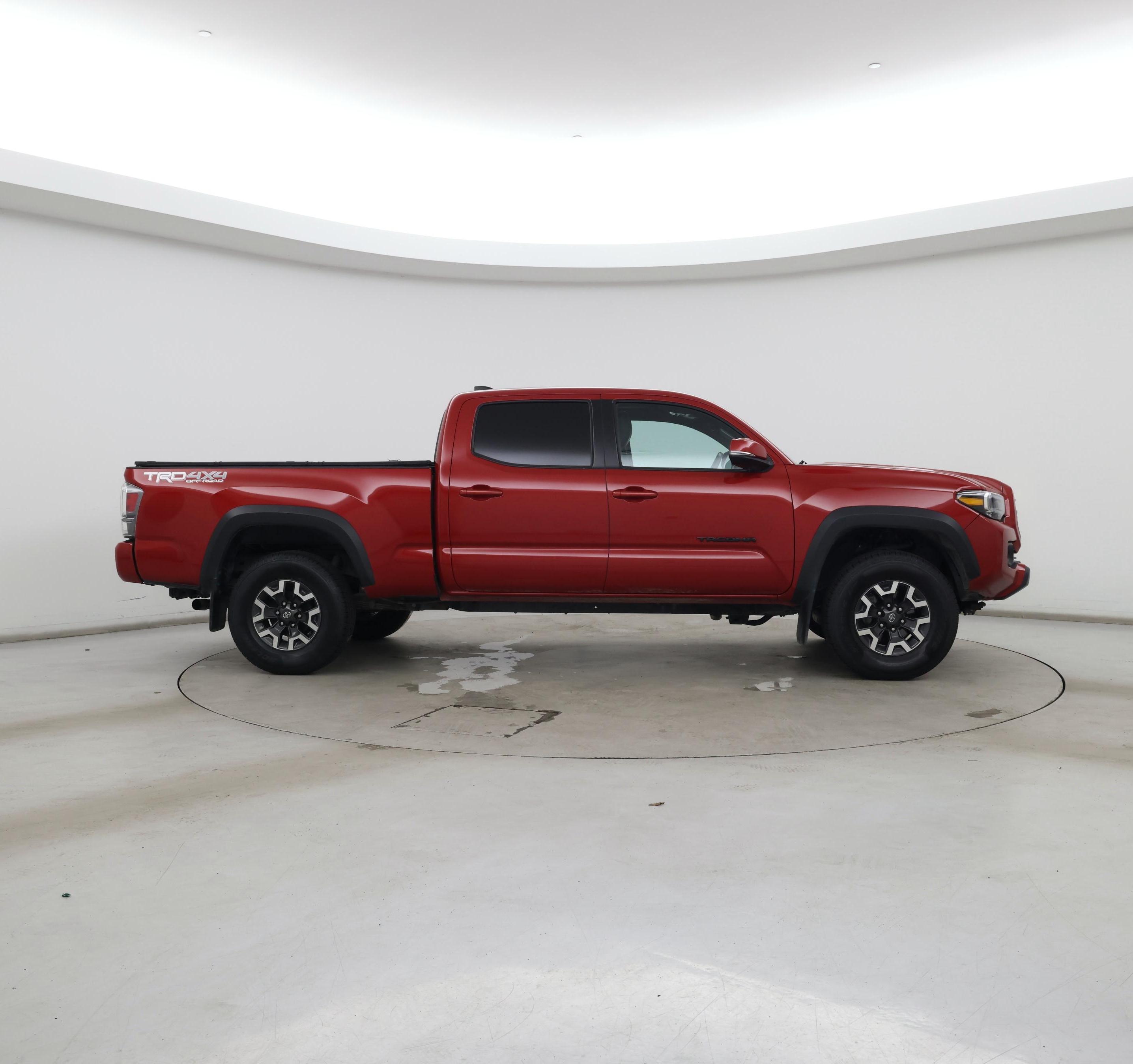 Thumbnail: 2022 Toyota Tacoma - 7