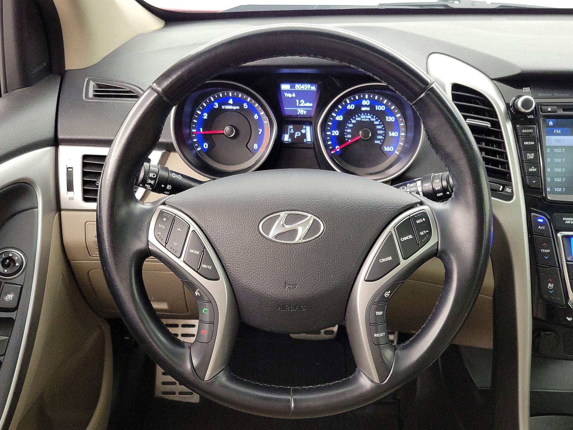 Thumbnail: 2016 Hyundai Elantra - 10