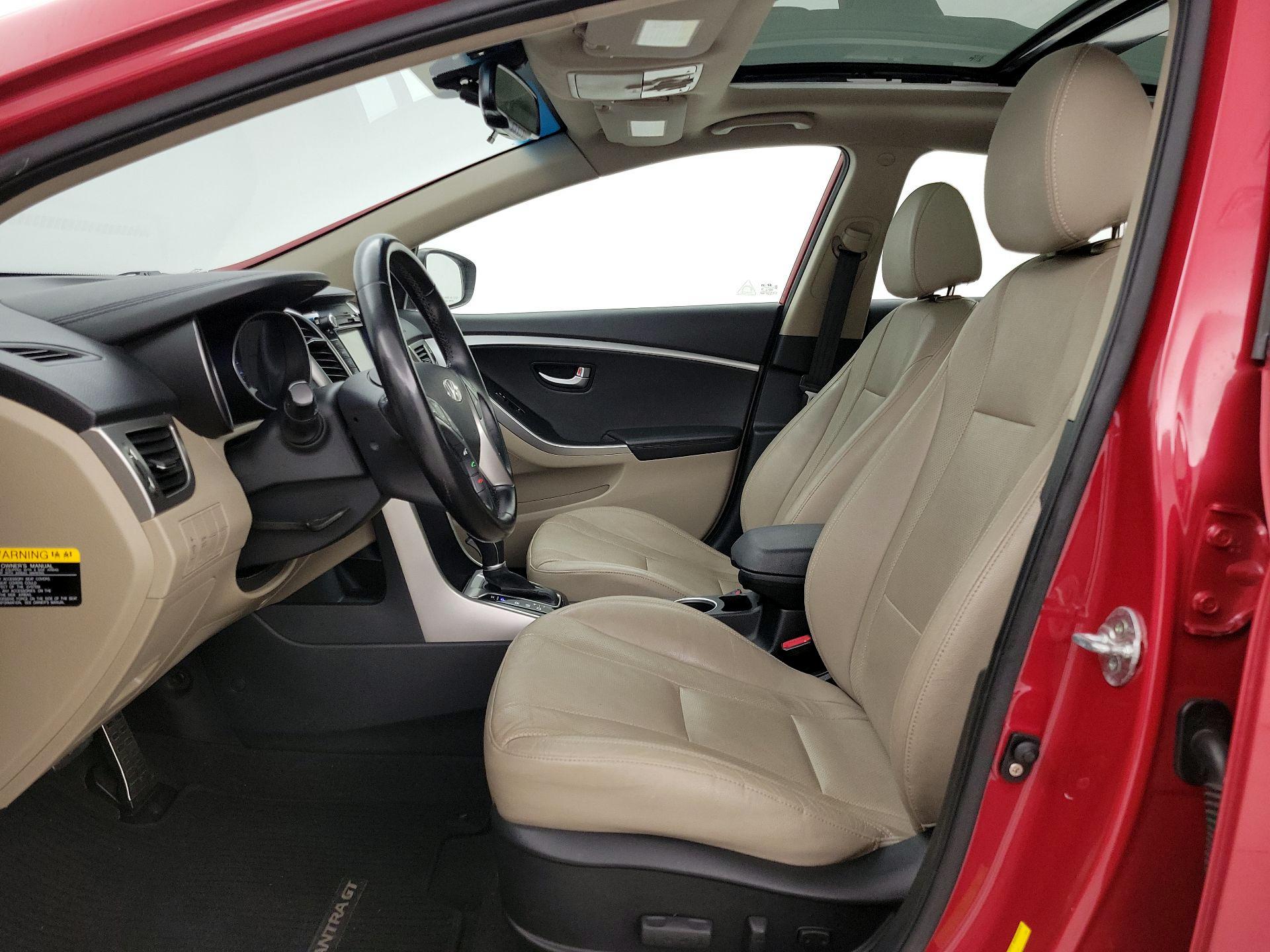 Thumbnail: 2016 Hyundai Elantra - 11