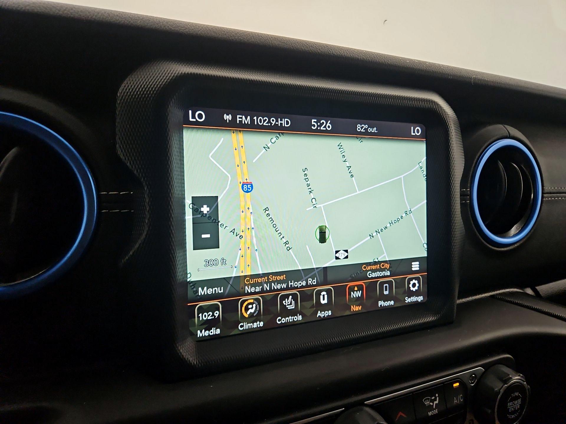 Thumbnail: 2022 Jeep Wrangler - 14