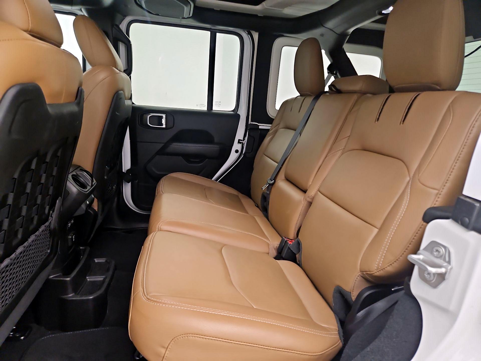 Thumbnail: 2022 Jeep Wrangler - 20