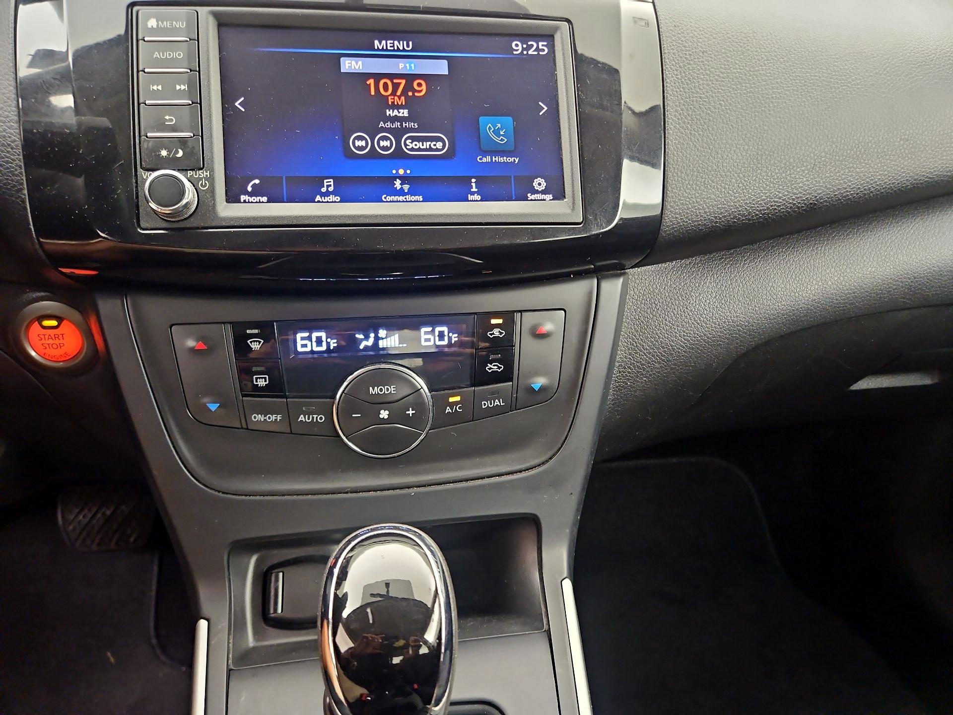 Thumbnail: 2019 Nissan Sentra - 16
