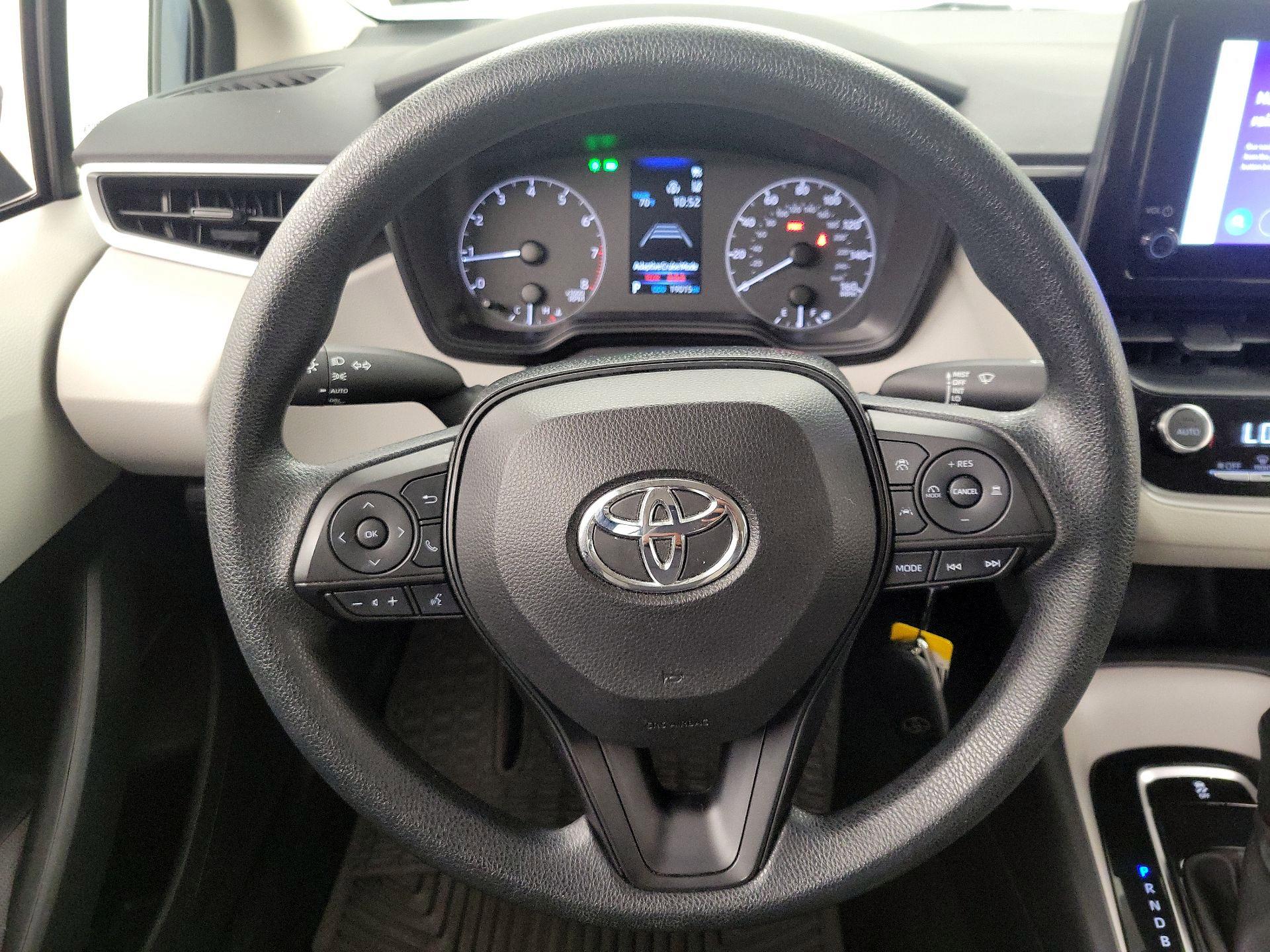 Thumbnail: 2023 Toyota Corolla - 10