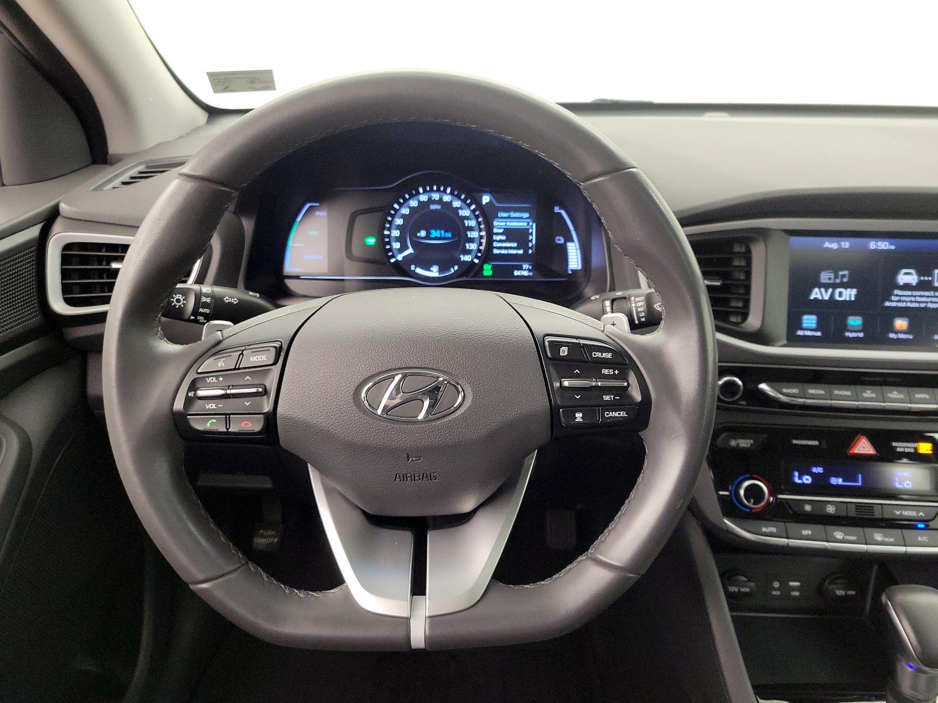 Thumbnail: 2019 Hyundai Ioniq - 10