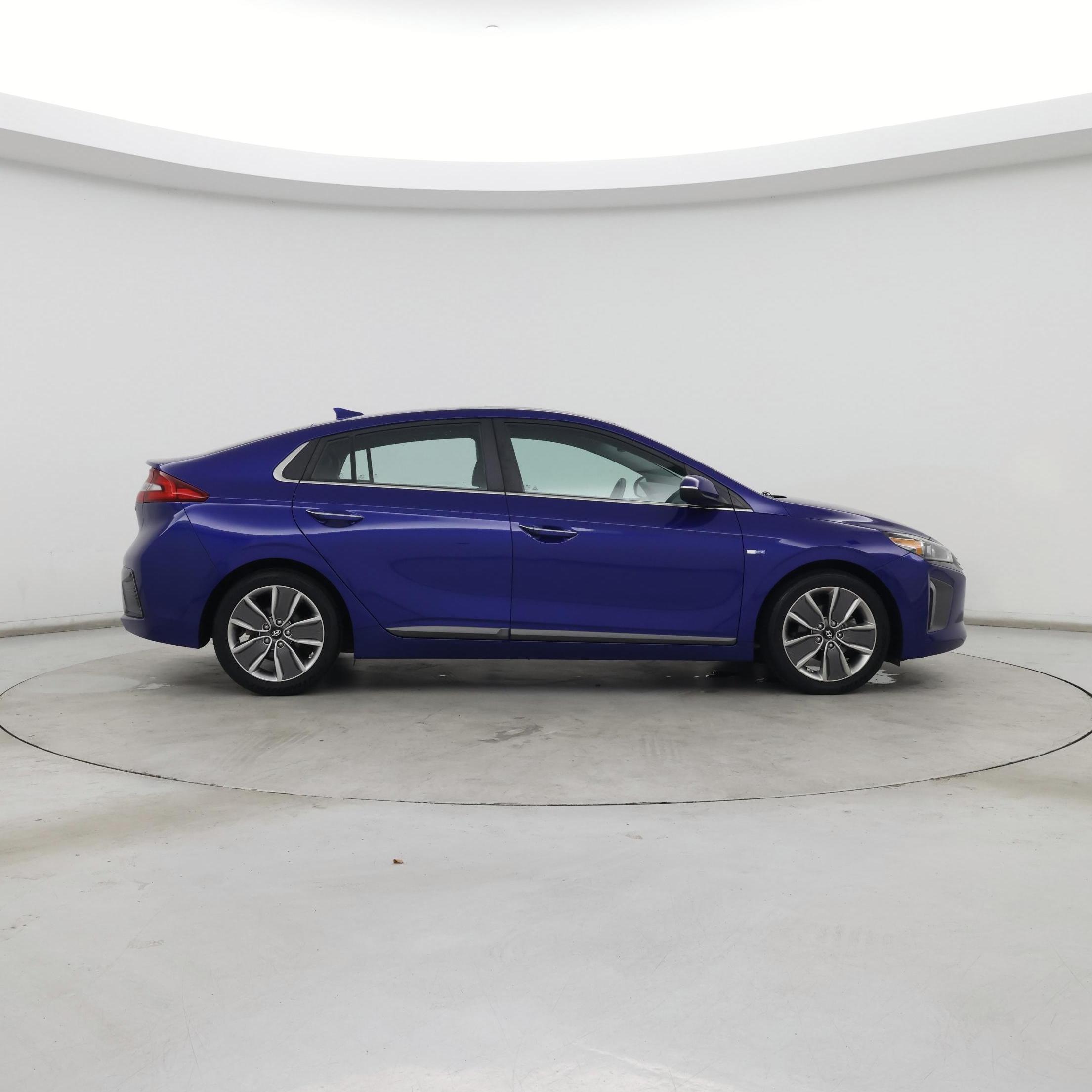 Thumbnail: 2019 Hyundai Ioniq - 7