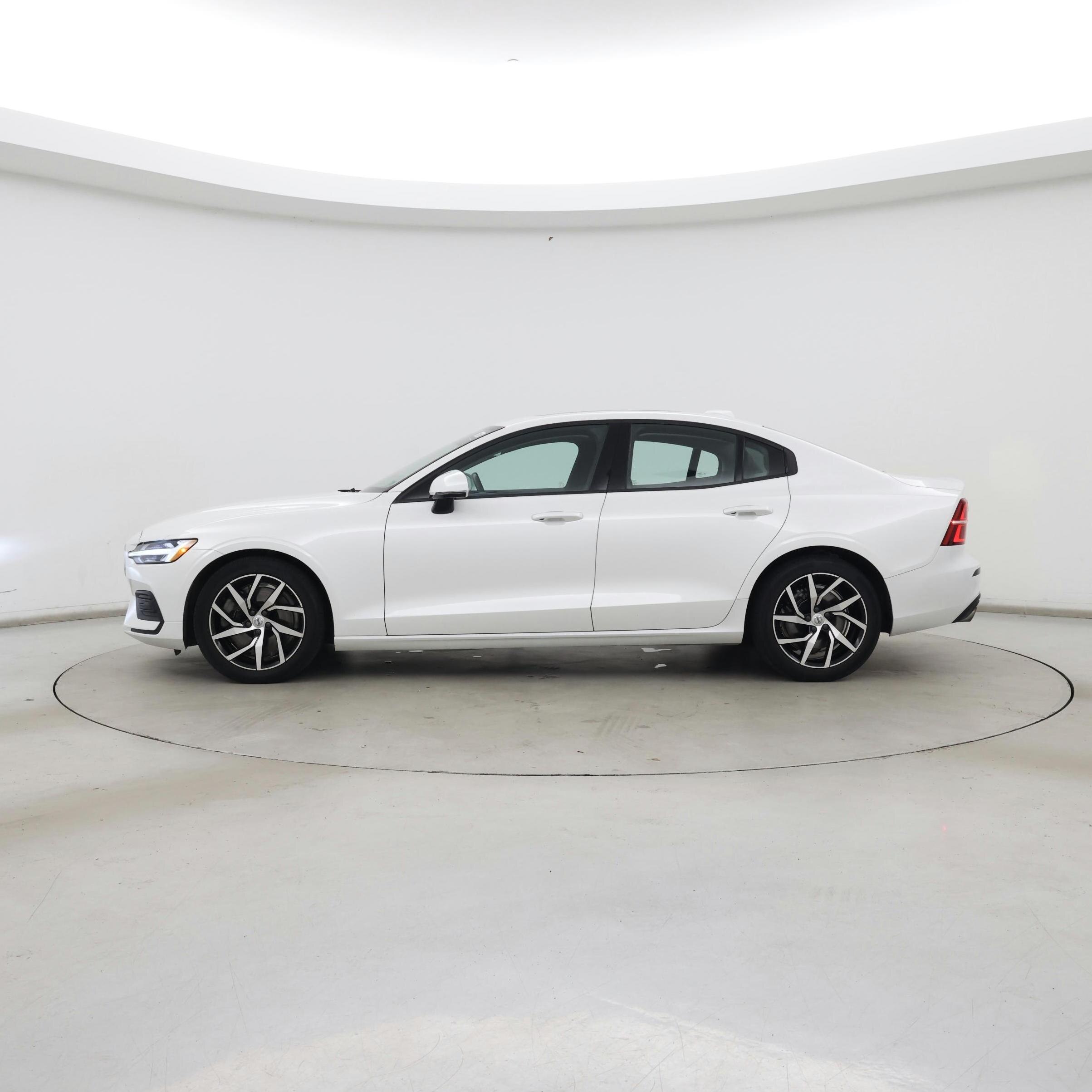 Thumbnail: 2020 Volvo S60 - 3