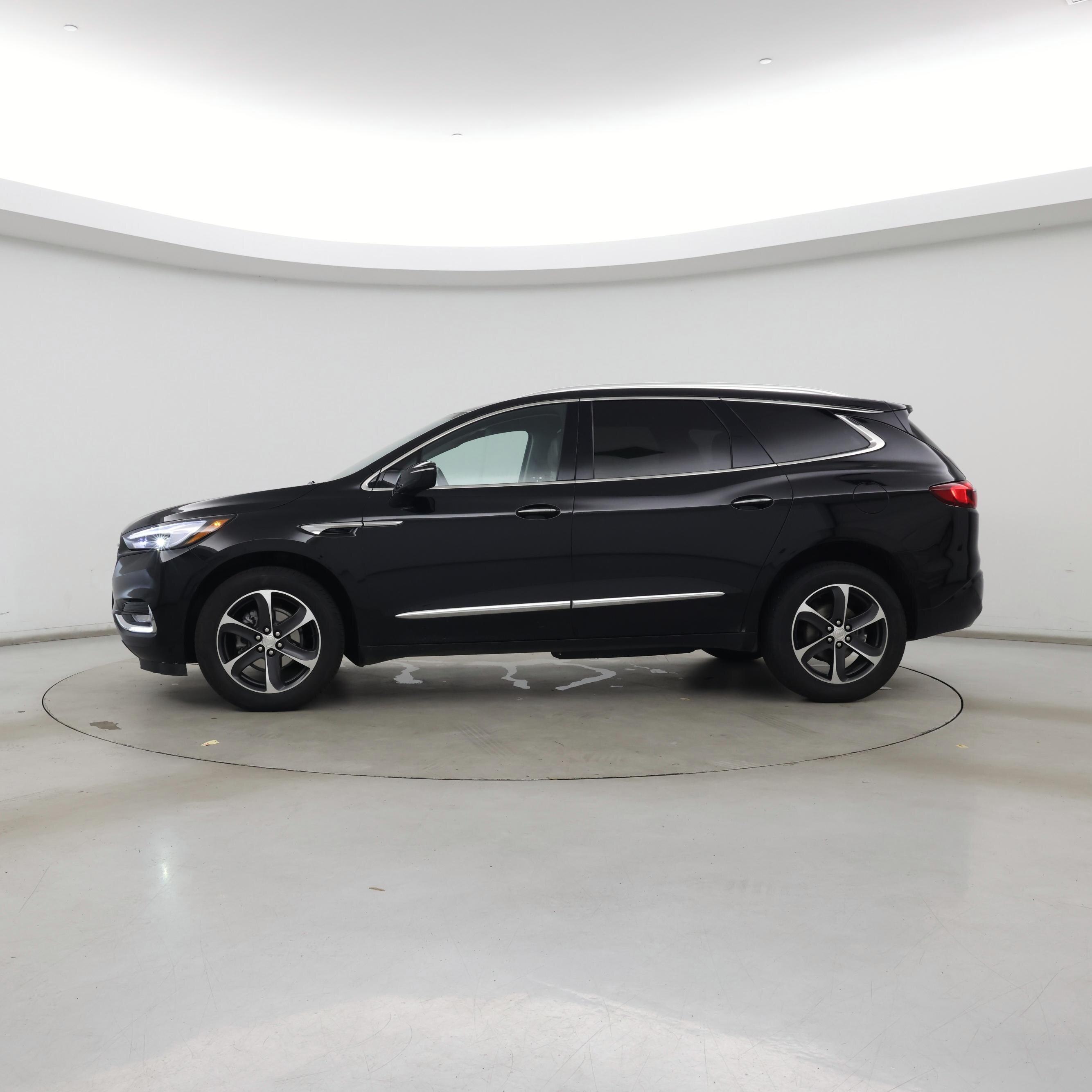 Thumbnail: 2021 Buick Enclave - 3