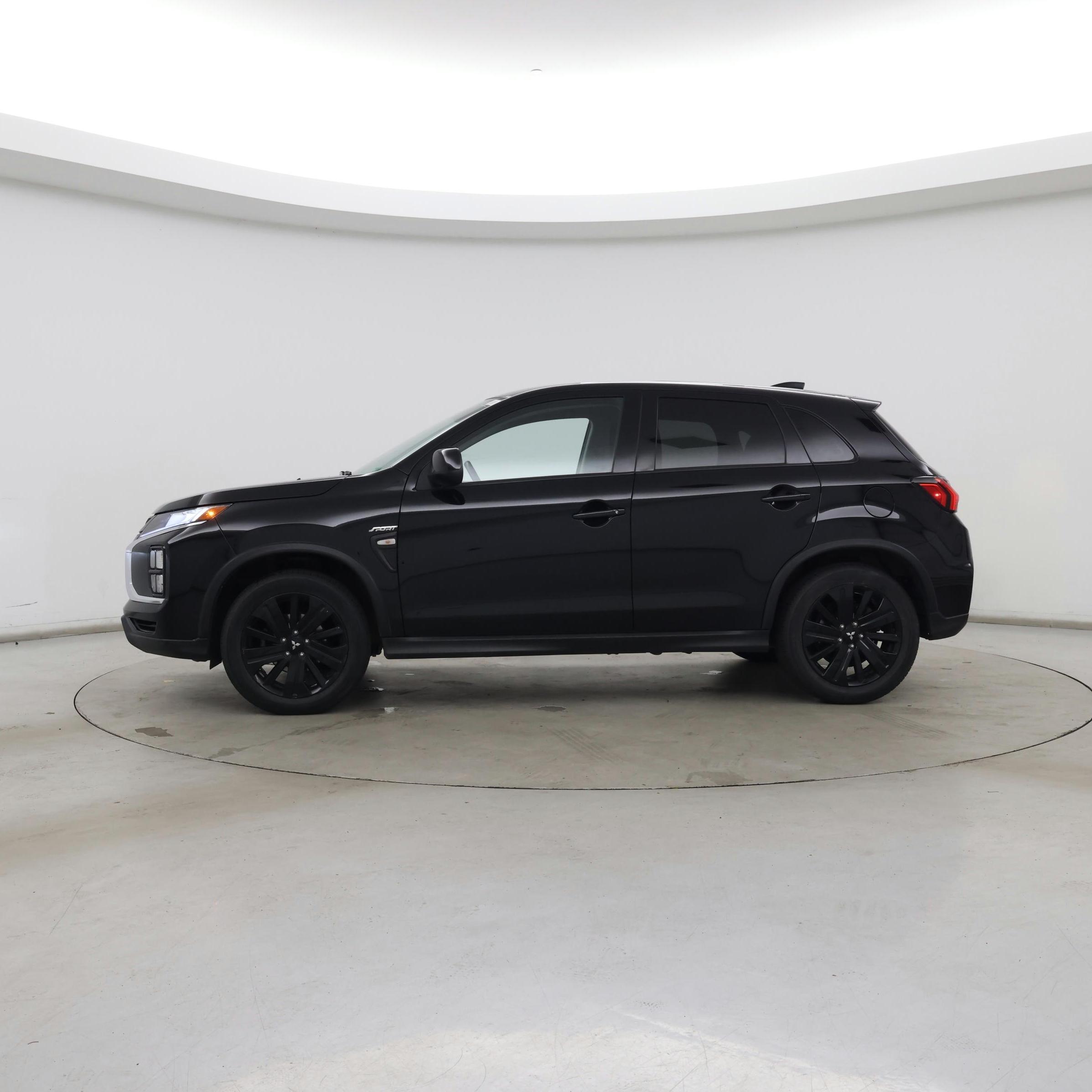 Thumbnail: 2022 Mitsubishi Outlander Sport - 3