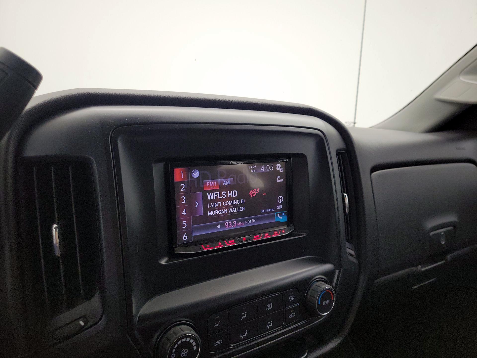 Thumbnail: 2016 Chevrolet Silverado 2500 - 15