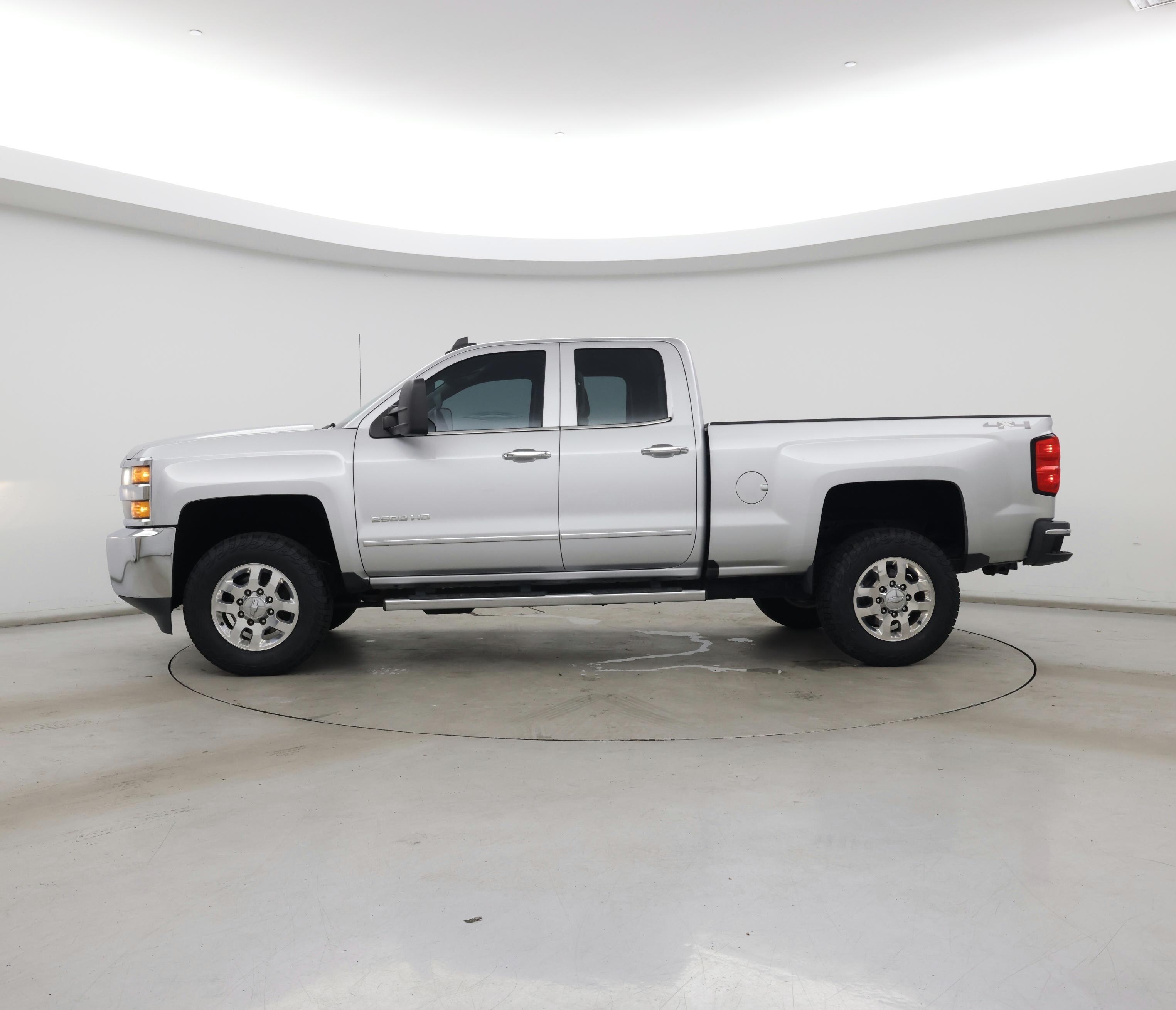Thumbnail: 2016 Chevrolet Silverado 2500 - 3