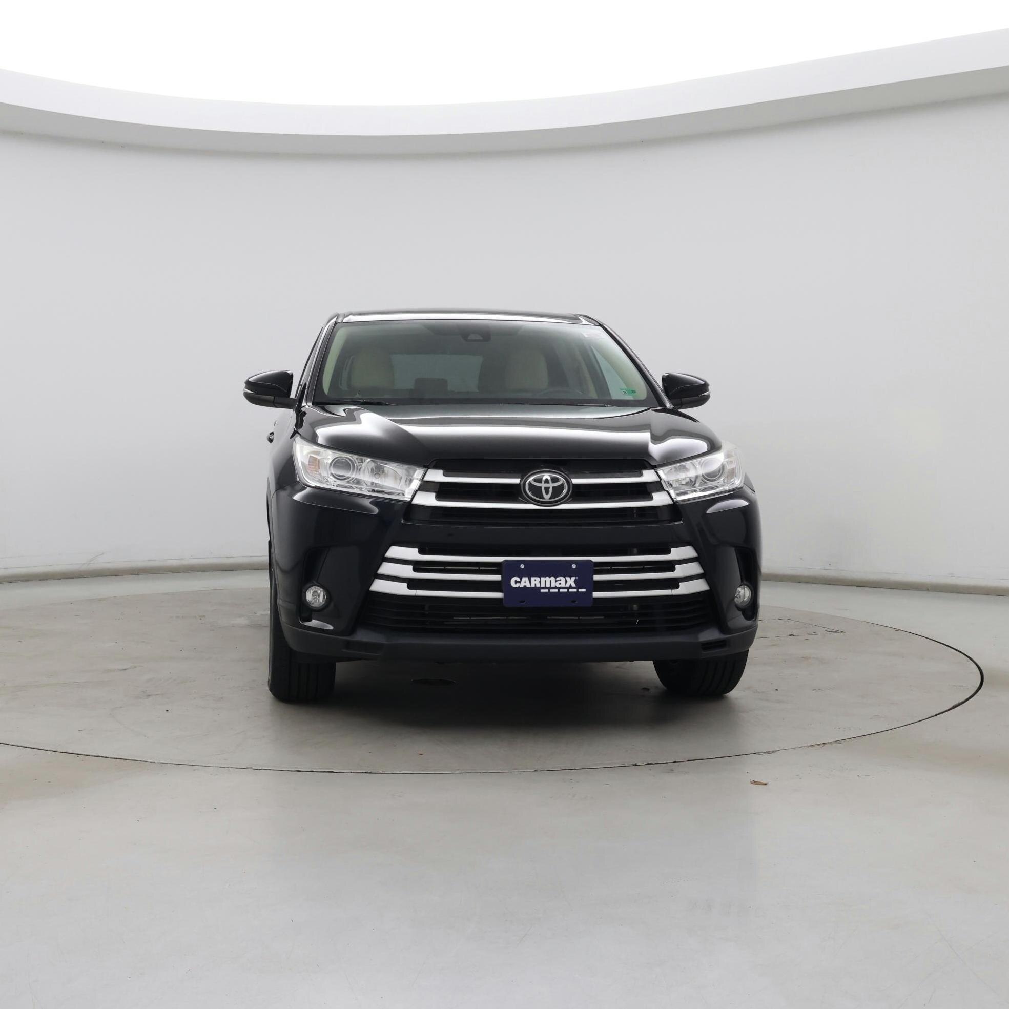 Thumbnail: 2019 Toyota Highlander - 5