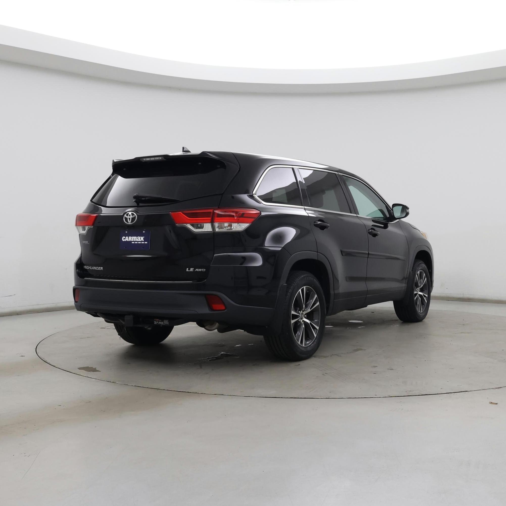 Thumbnail: 2019 Toyota Highlander - 8