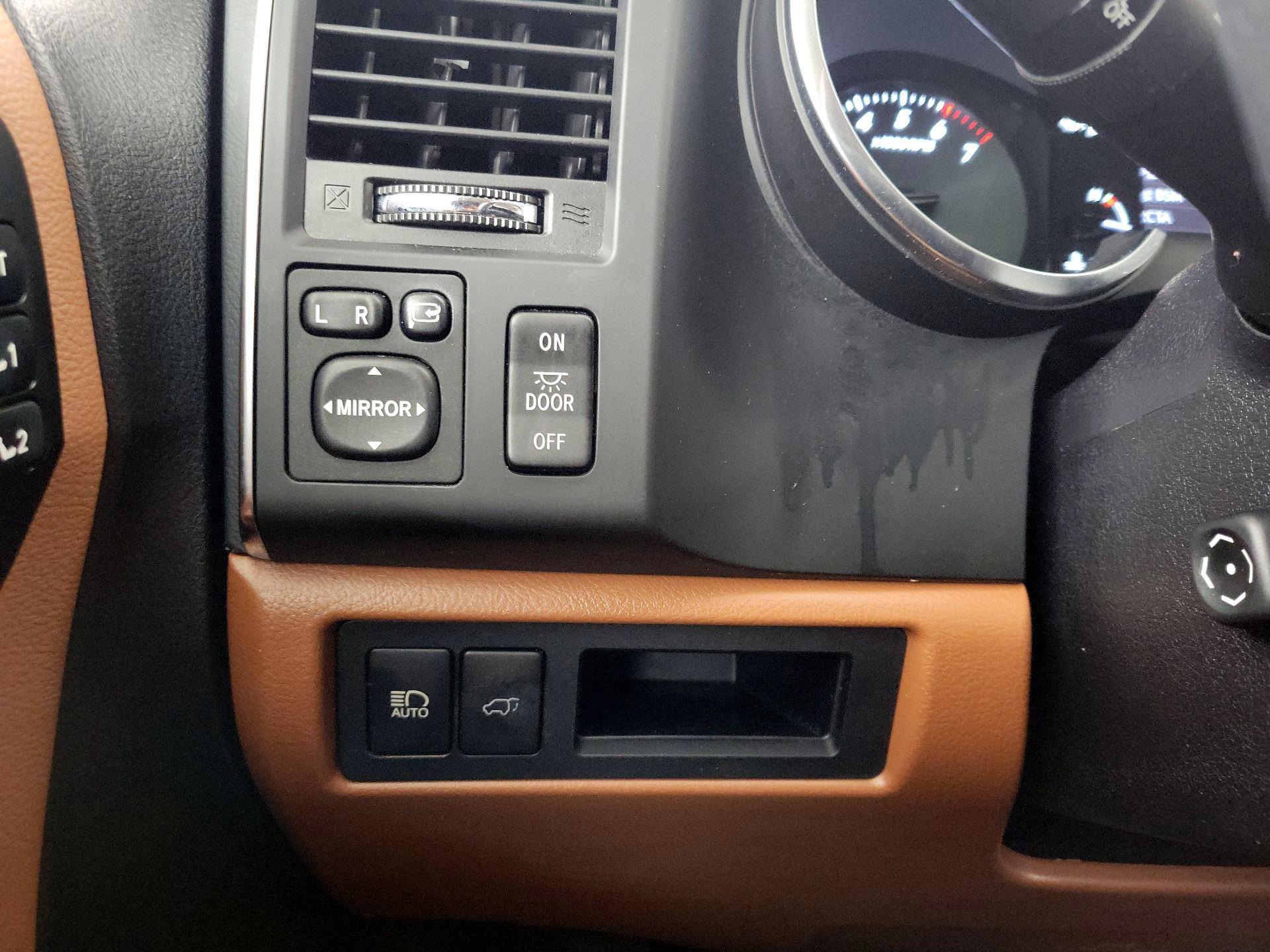 Thumbnail: 2021 Toyota Sequoia - 13