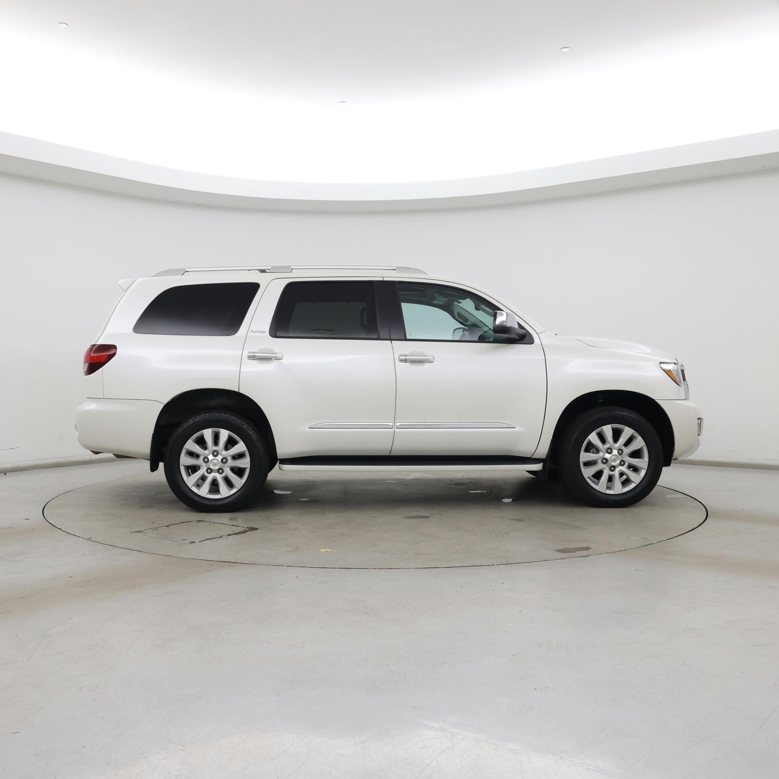 Thumbnail: 2021 Toyota Sequoia - 7