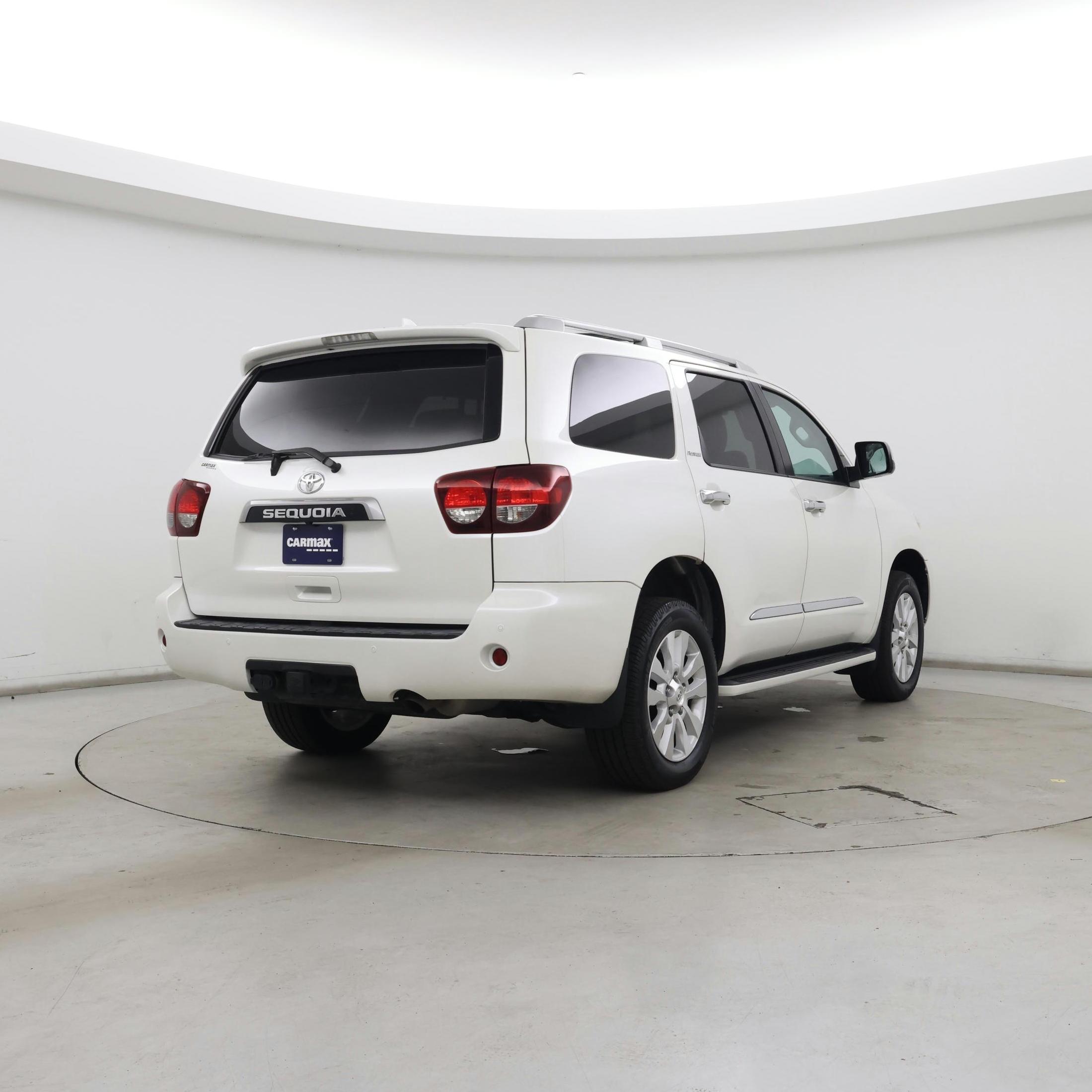 Thumbnail: 2021 Toyota Sequoia - 8