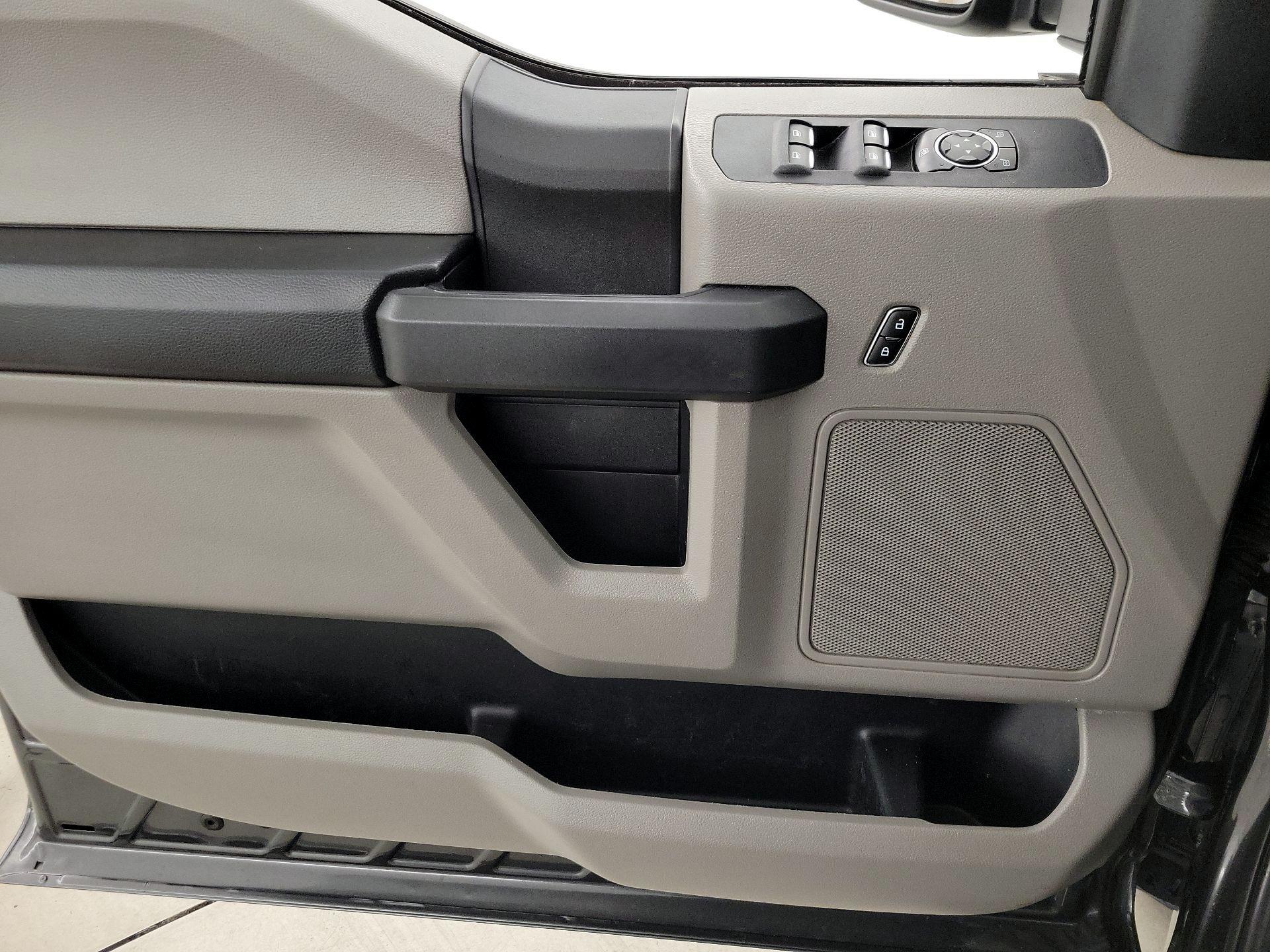 Thumbnail: 2020 Ford F-250 - 12