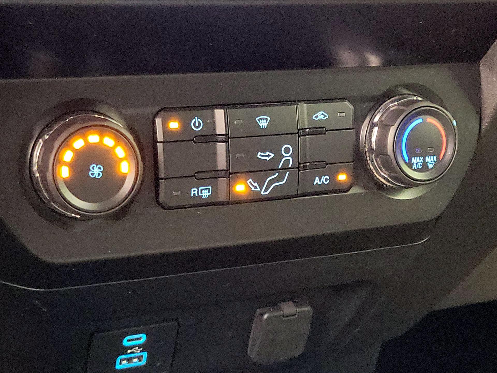 Thumbnail: 2020 Ford F-250 - 16