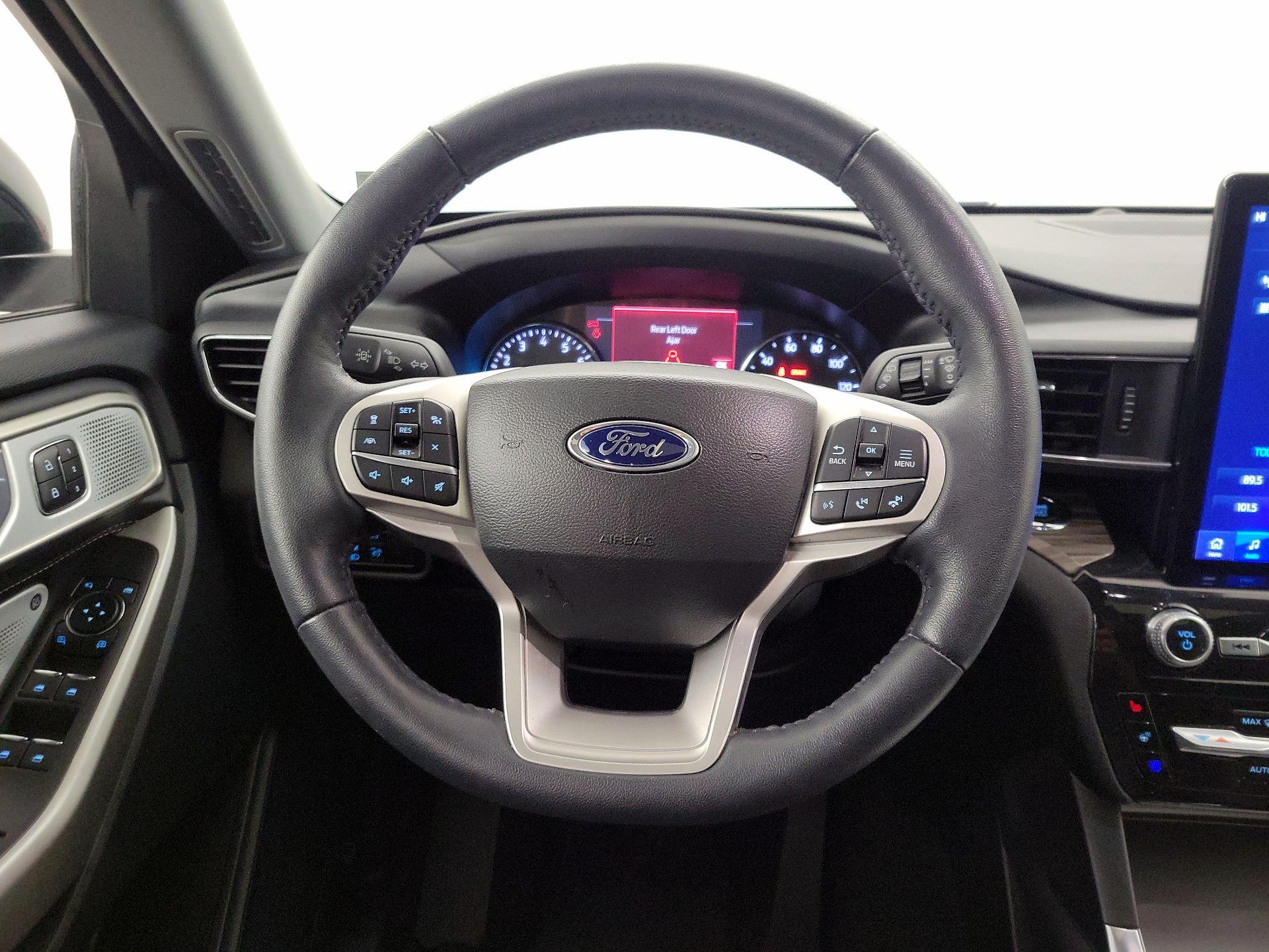 Thumbnail: 2023 Ford Explorer - 10