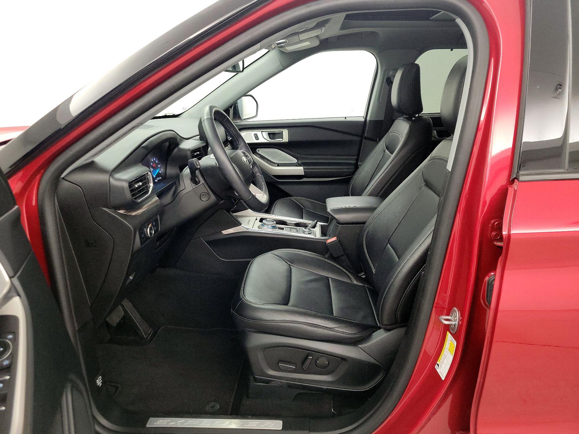 Thumbnail: 2023 Ford Explorer - 11