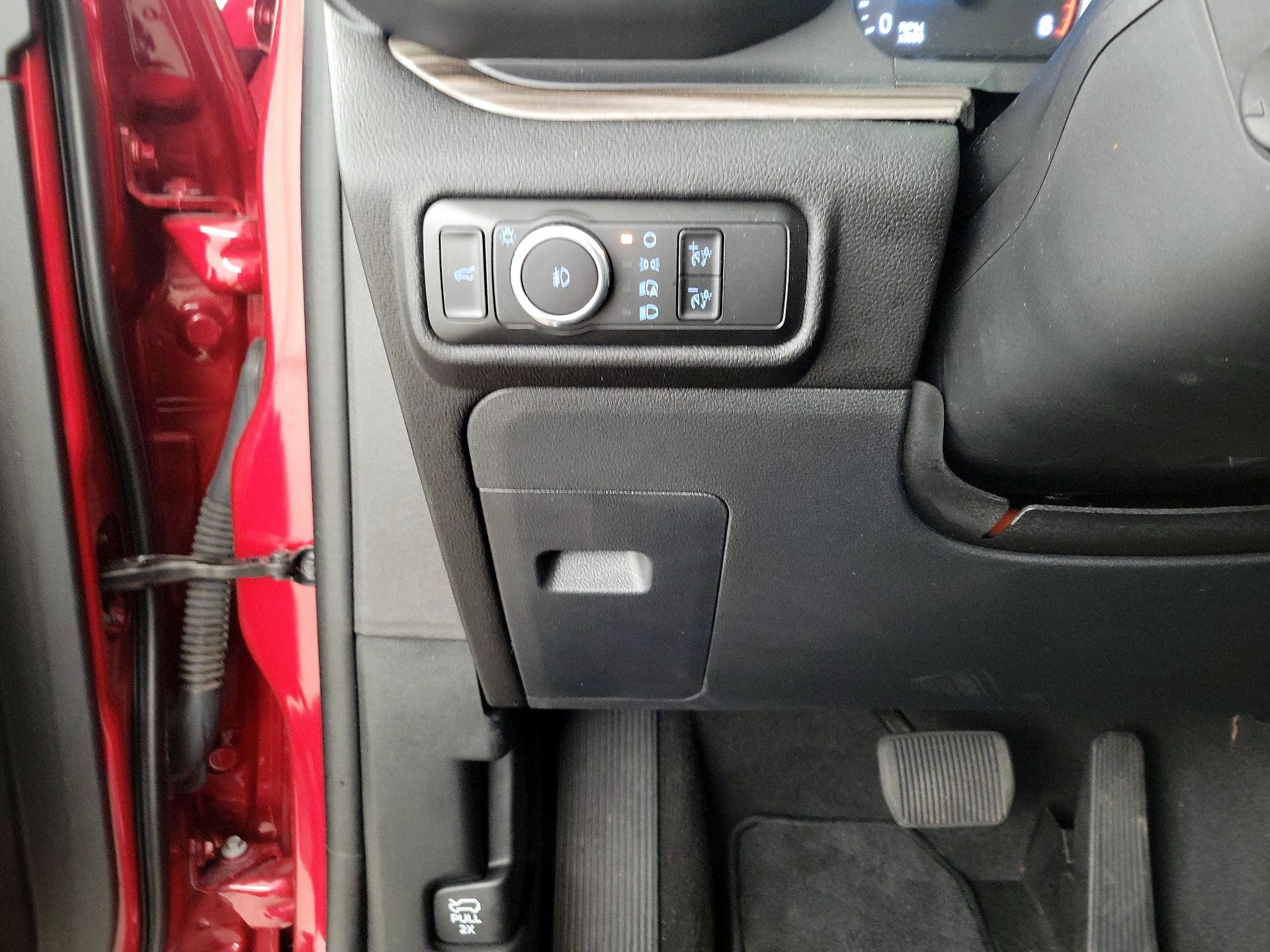 Thumbnail: 2023 Ford Explorer - 13