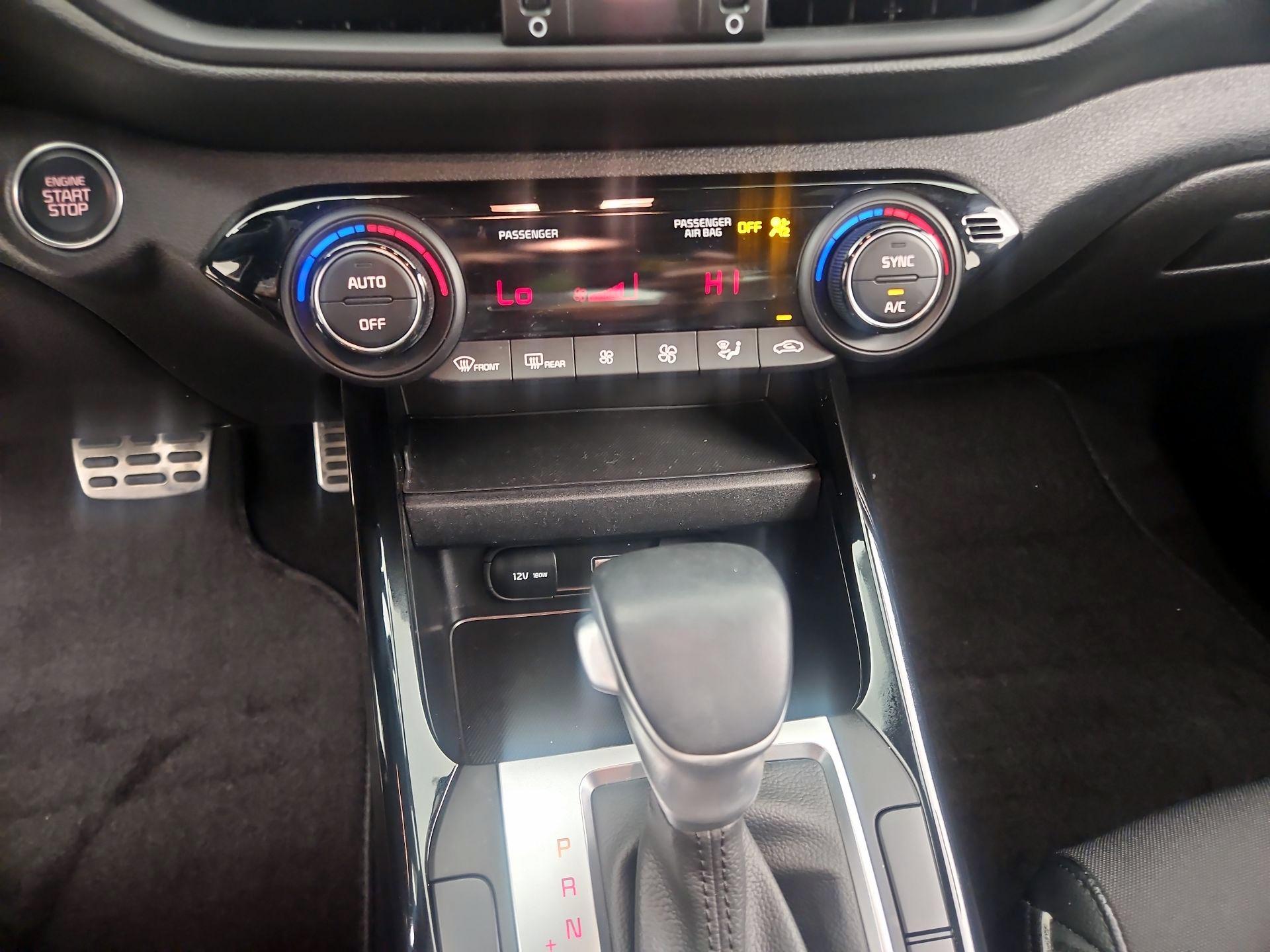 Thumbnail: 2023 Kia Forte - 16