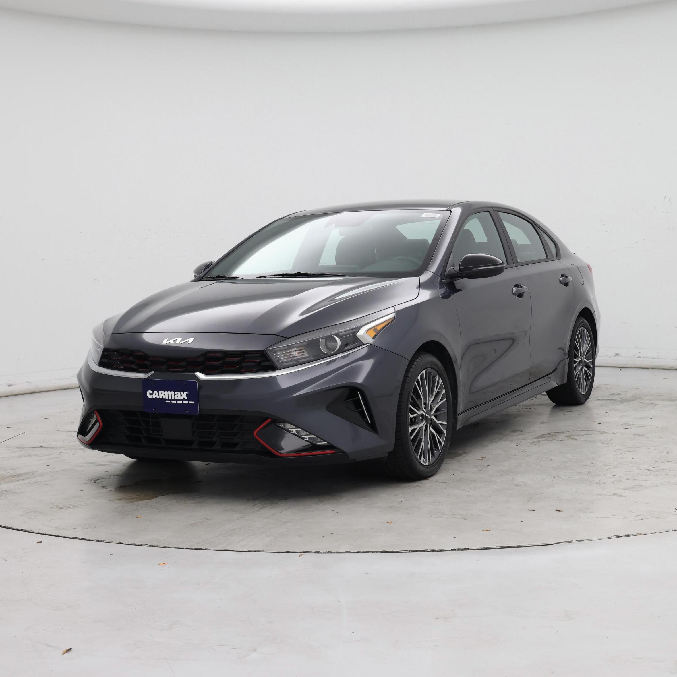 Thumbnail: 2023 Kia Forte - 4