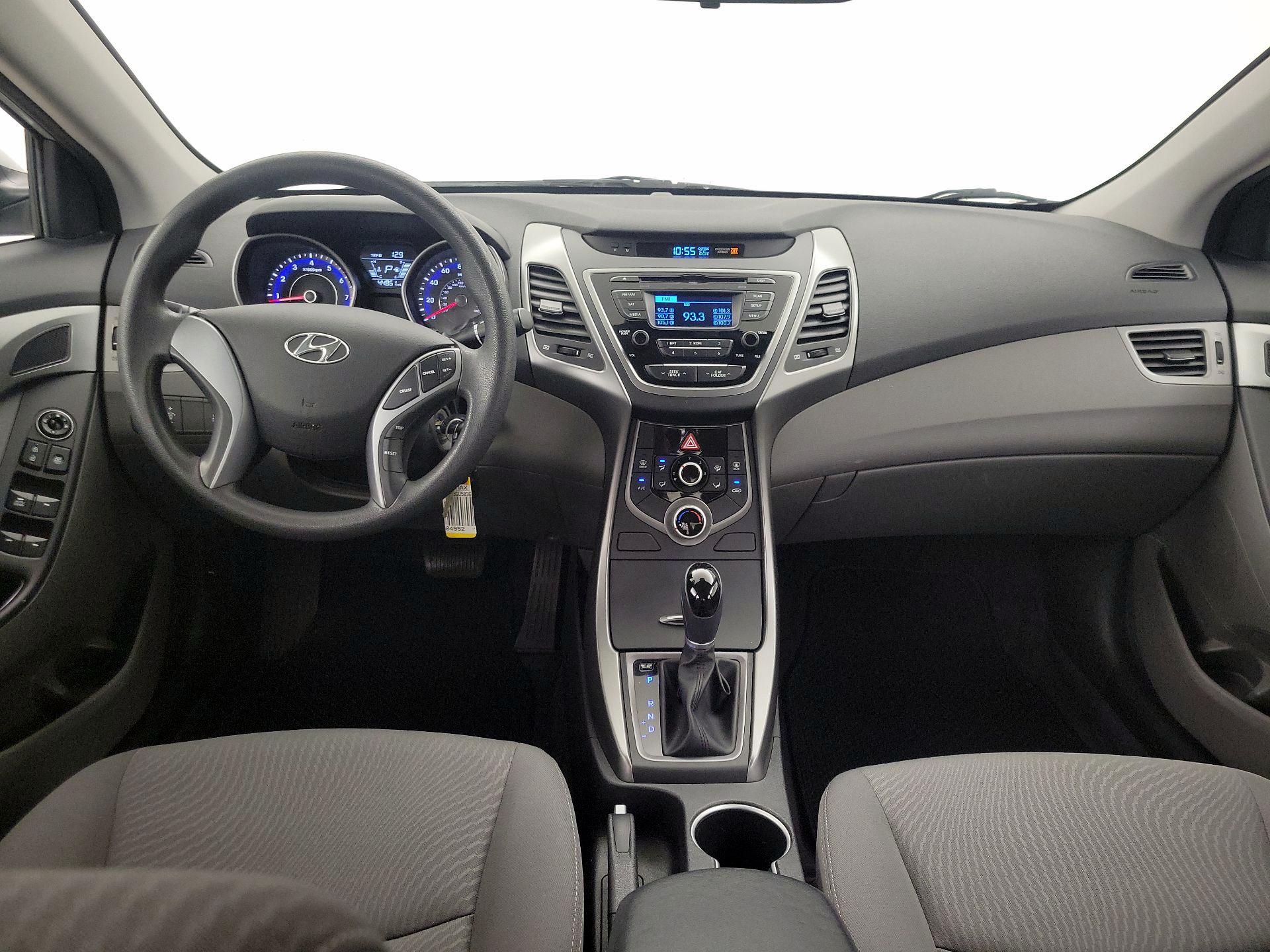 Thumbnail: 2016 Hyundai Elantra - 9