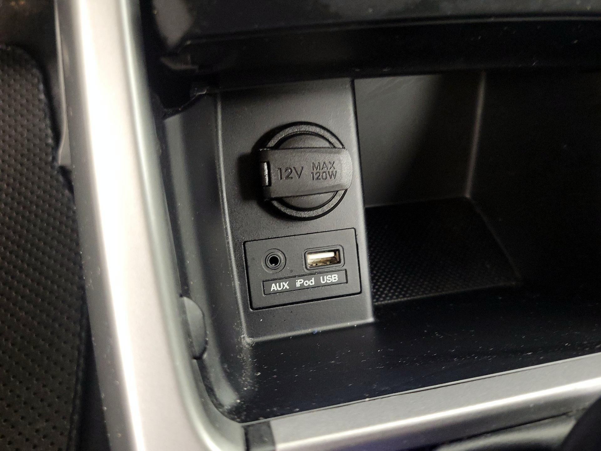 Thumbnail: 2016 Hyundai Elantra - 17