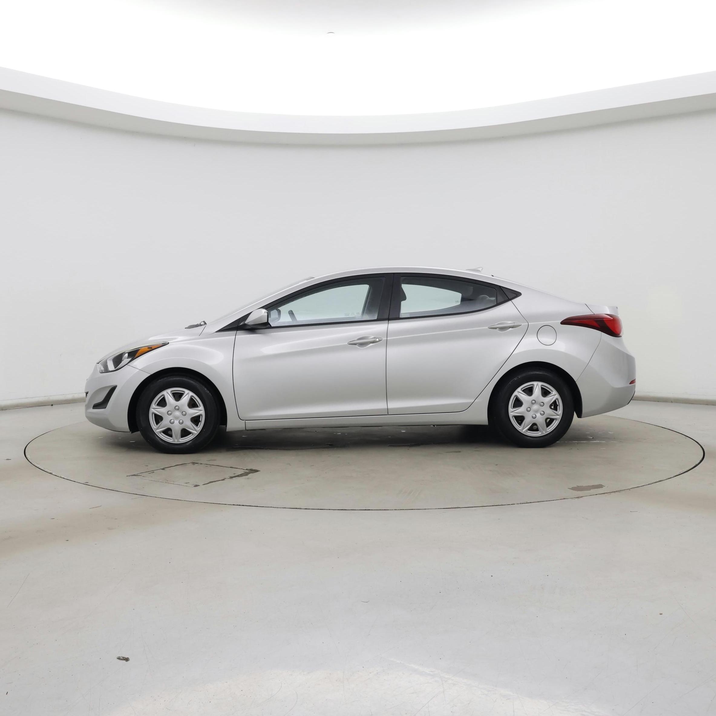 Thumbnail: 2016 Hyundai Elantra - 3