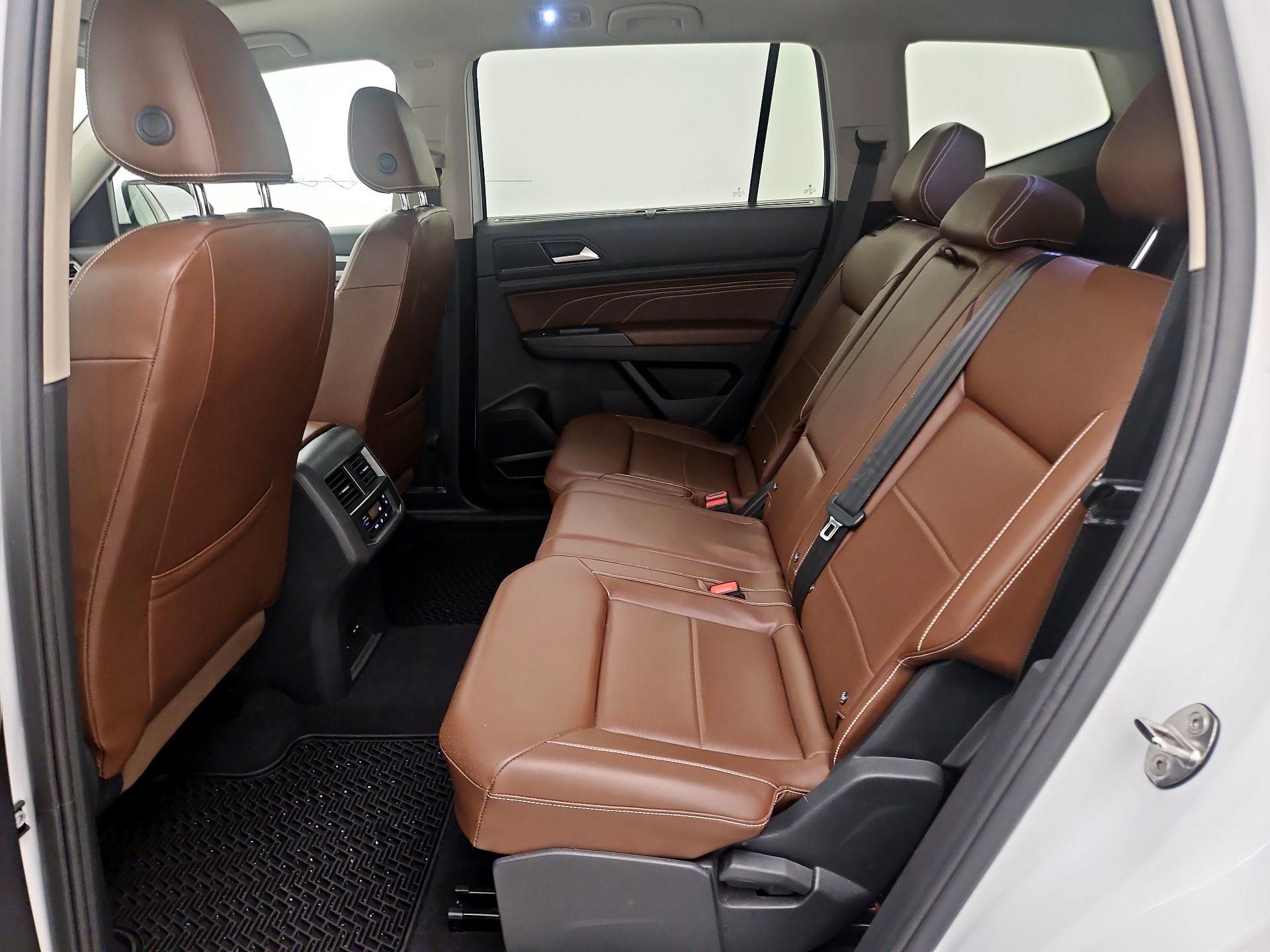 Thumbnail: 2022 Volkswagen Atlas - 19